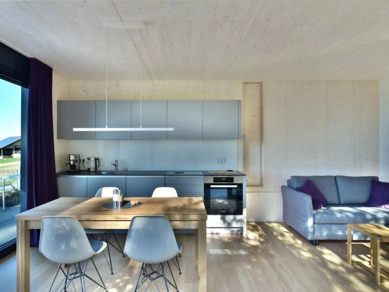 Tinyhaus Adam - Image-tags.info