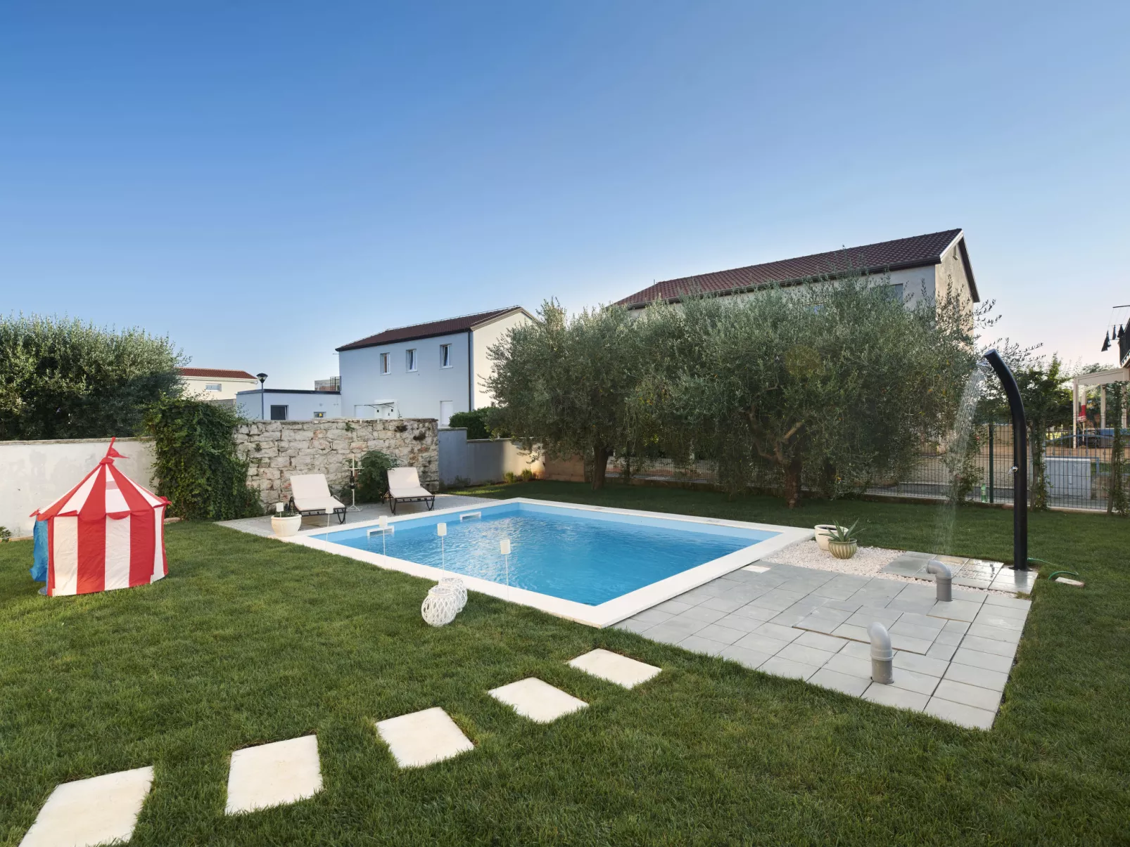 Mediterranea - Buiten