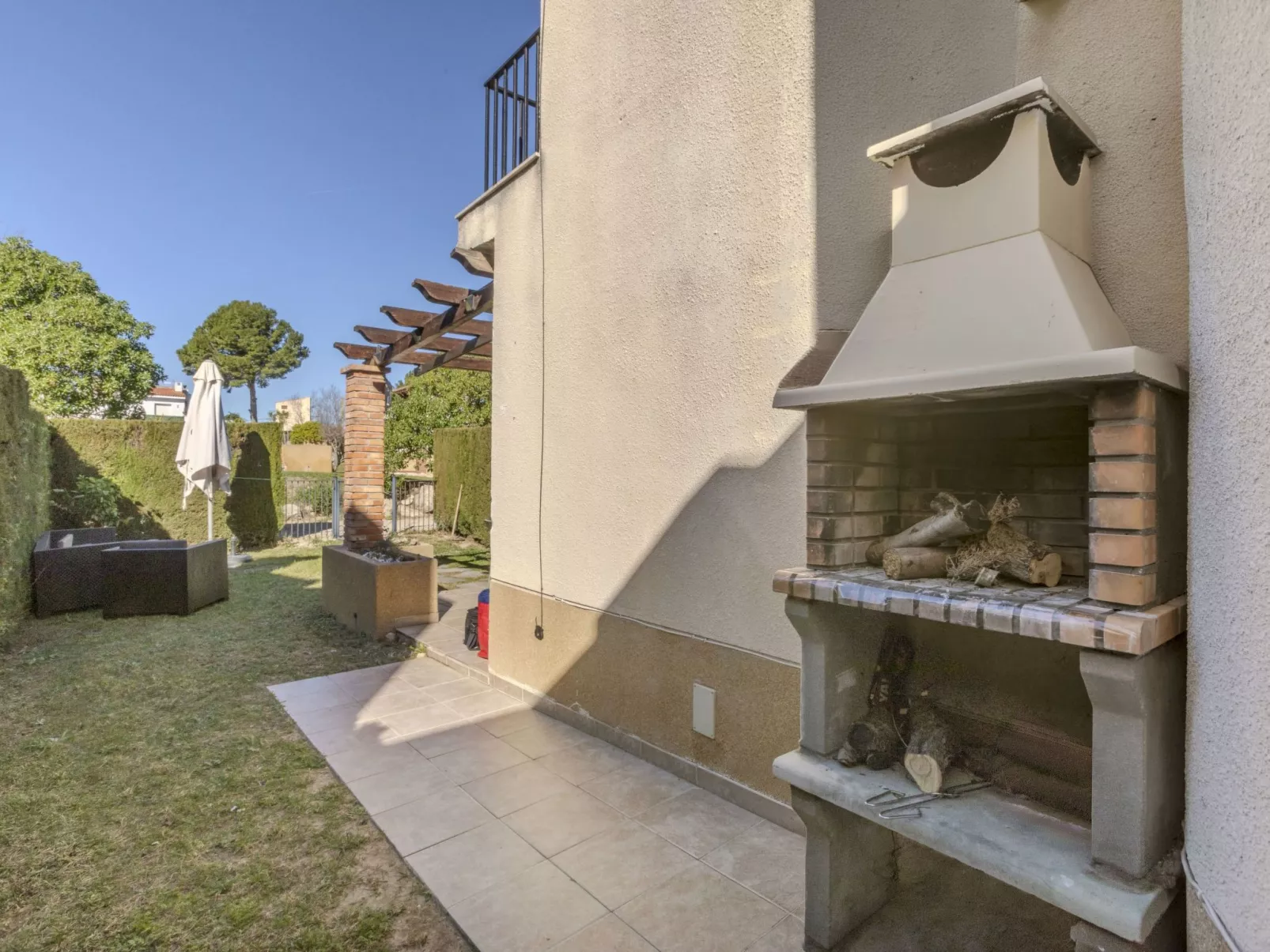 Ca la Flama - Buiten