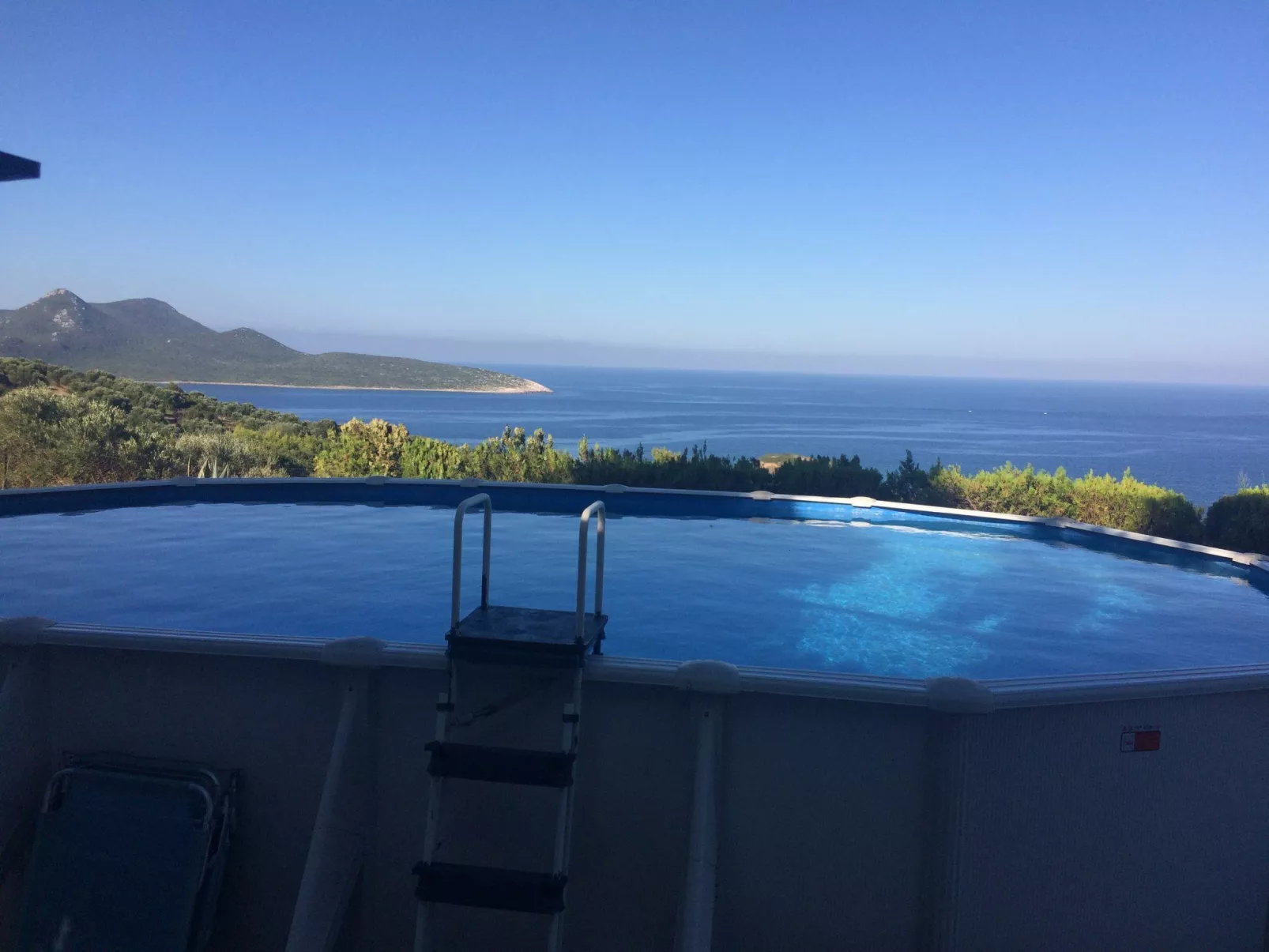 Charly Point Villa-Apartment, Doppelzimmer - Buiten