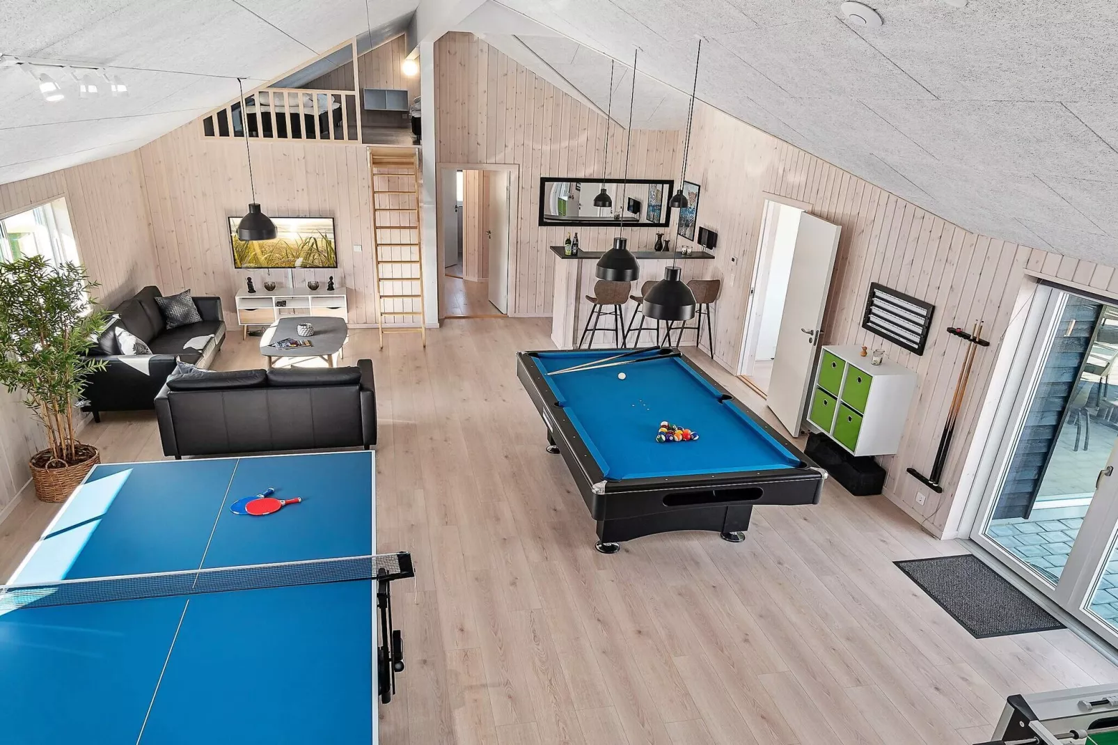 24 persoons vakantie huis in Hasselberg - Binnen