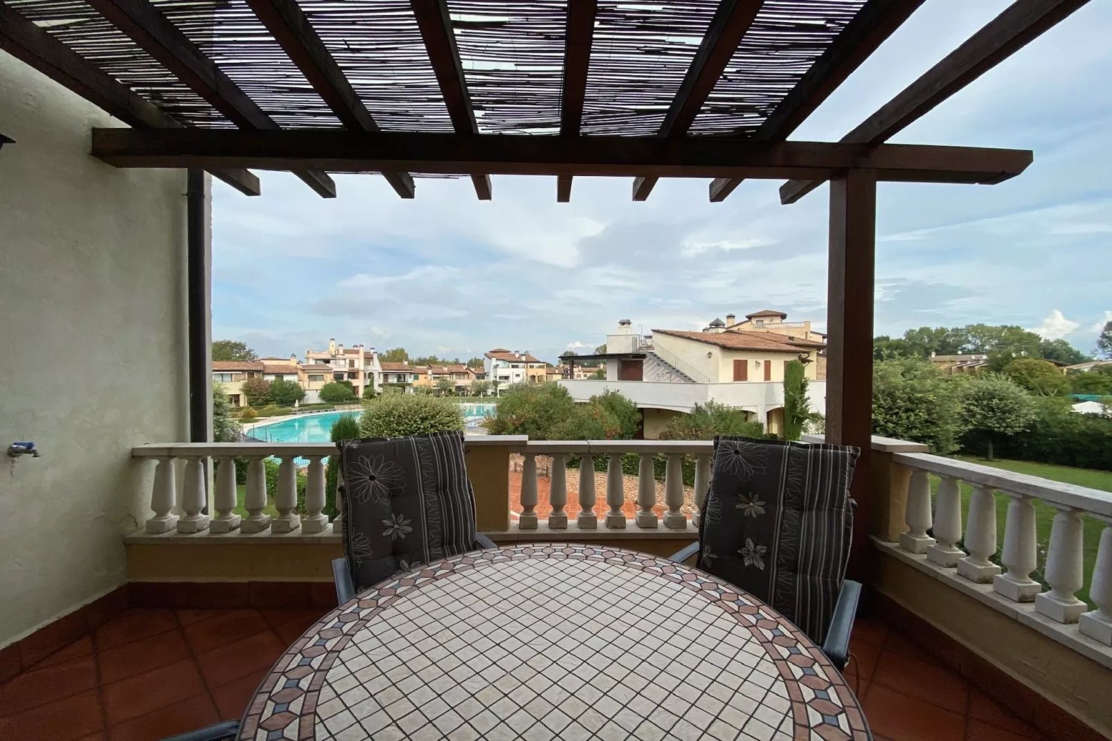 Garda Resort B2 1P Sup - Terrasbalkon