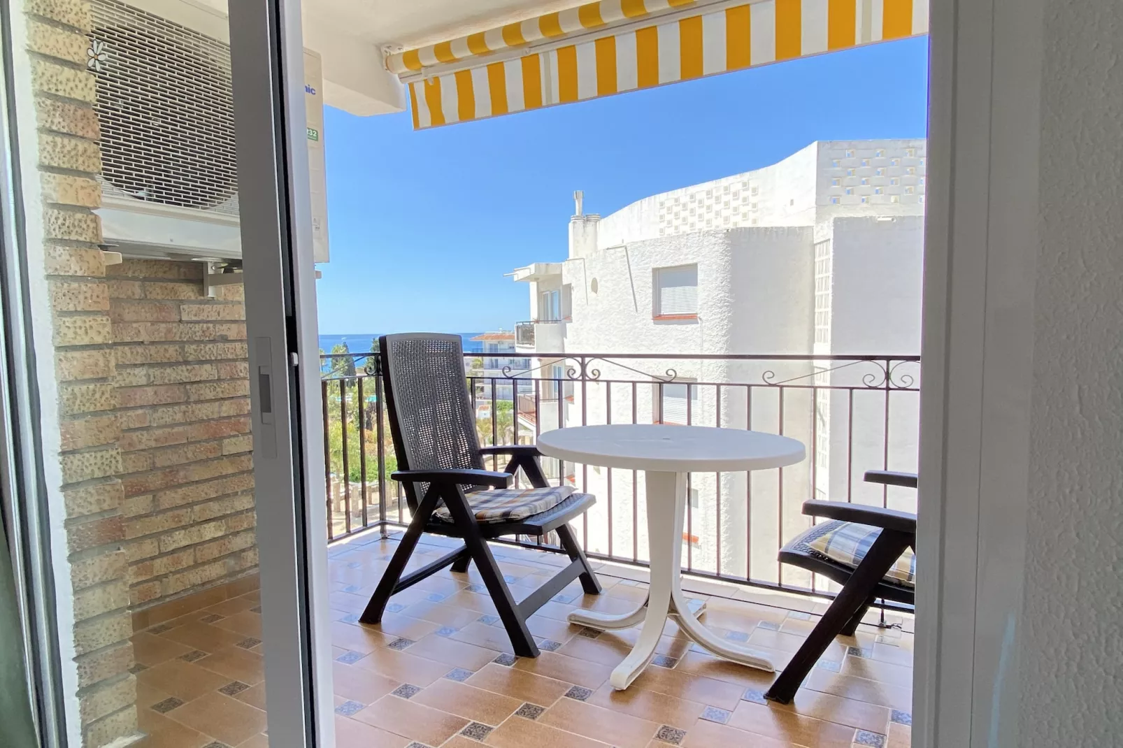 Bahia 46 Apartments by Casasol - Terrasbalkon