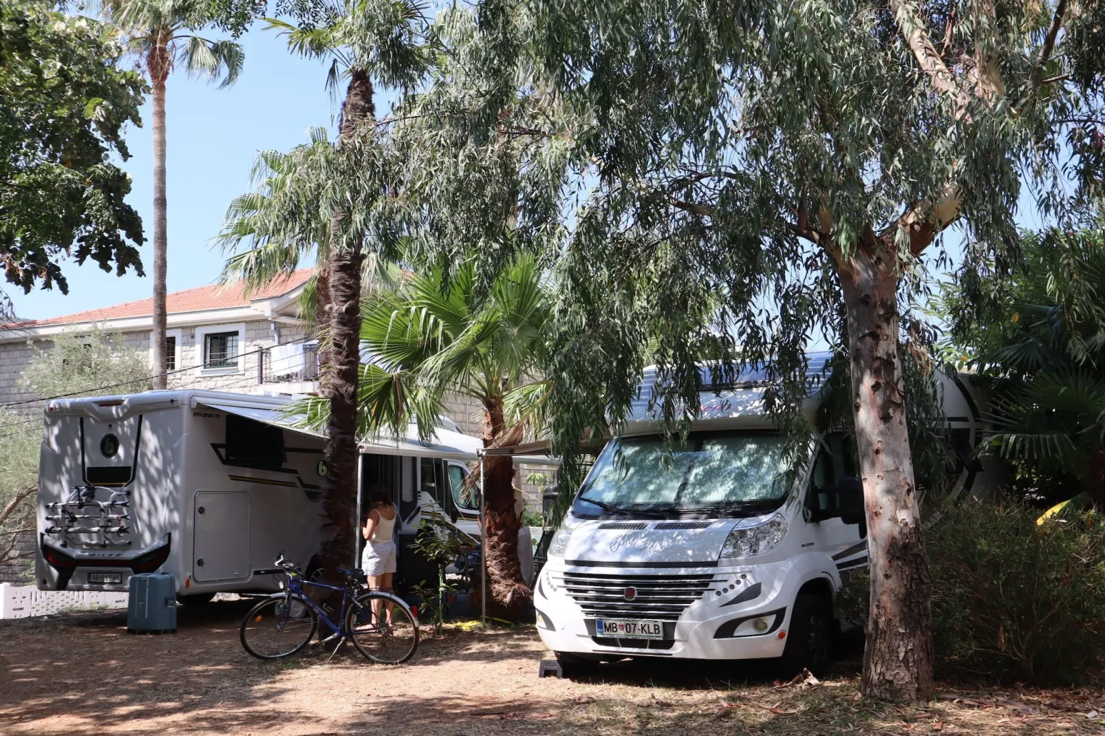 Six-bed room 2 - Buitenlucht