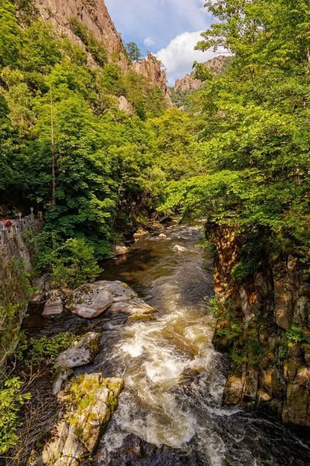 Mit vielen Freizeitmöglichkeiten - Image-tags.info