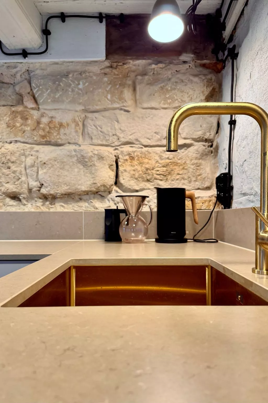 NEU!   dasErbhaus - Binnen