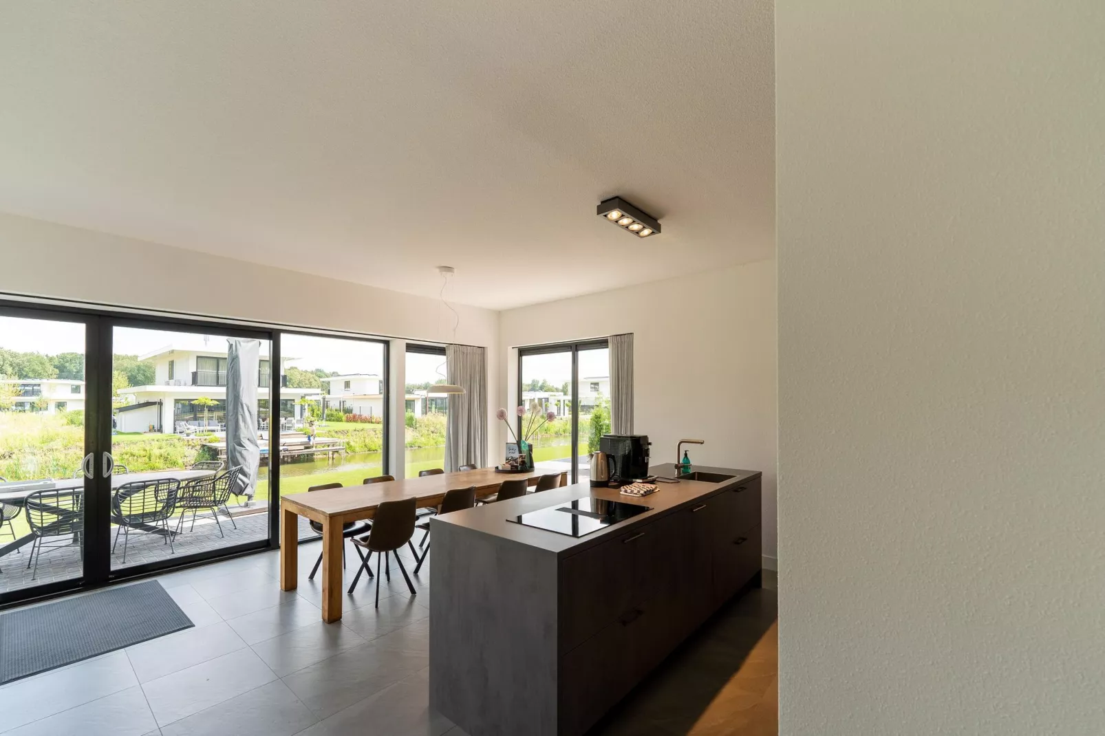 Villa Flevum 554-Keuken