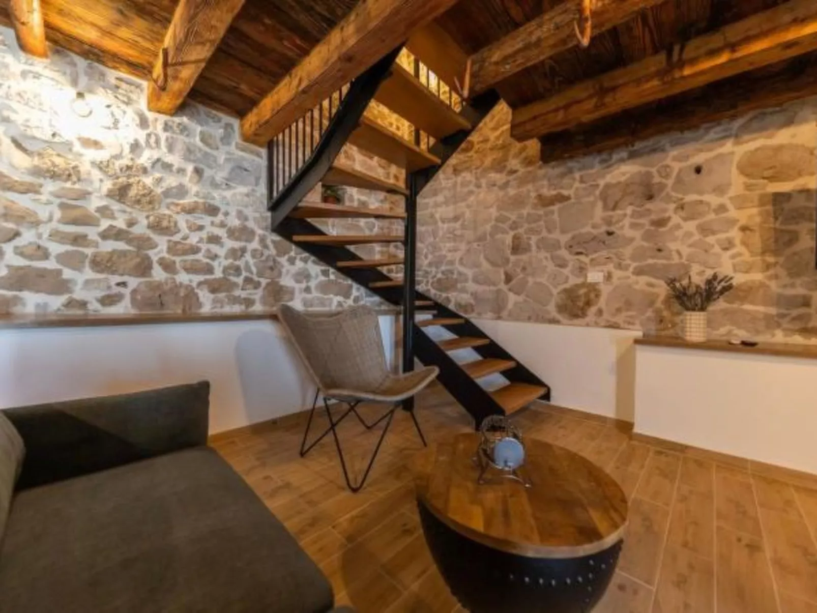 Stone villa Marita with pool - Image-tags.info