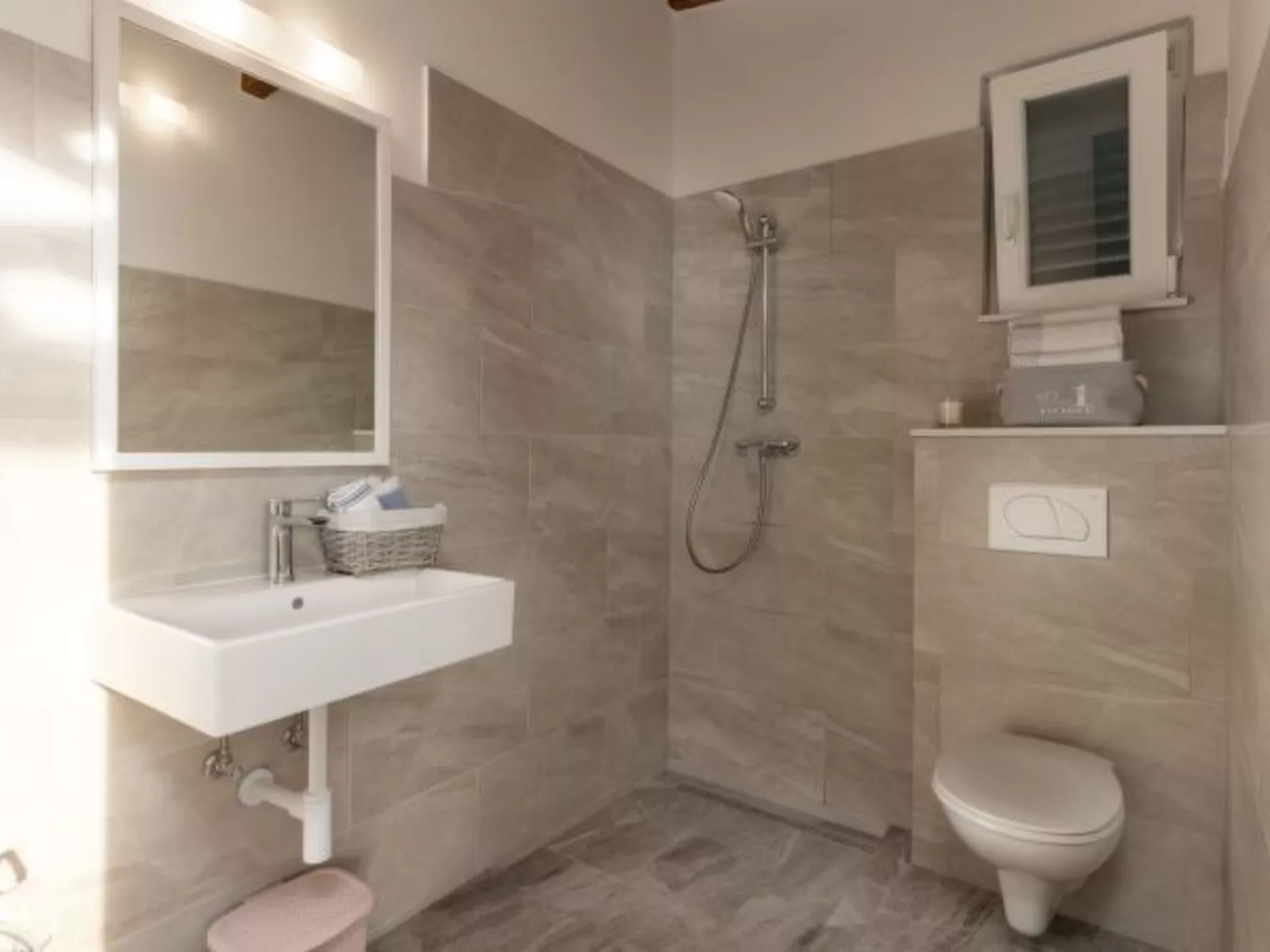 Villa Oliveto with pool - Image-tags.info