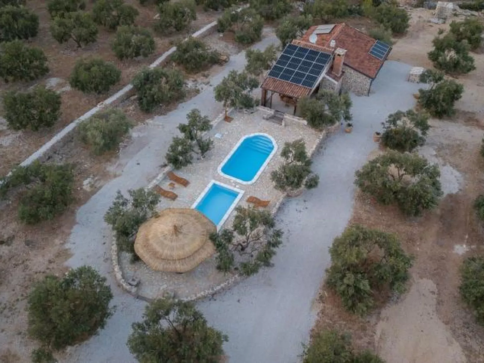 Eco Villa Solus with pool - Image-tags.info