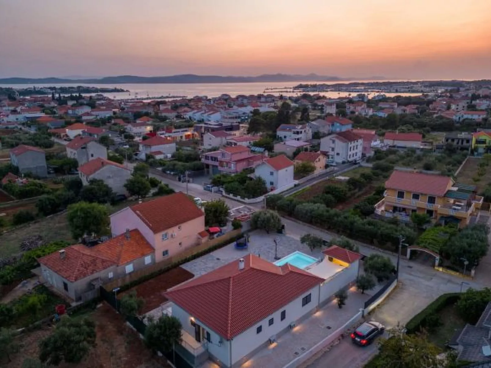 Villa Paloma with heated pool - Image-tags.info