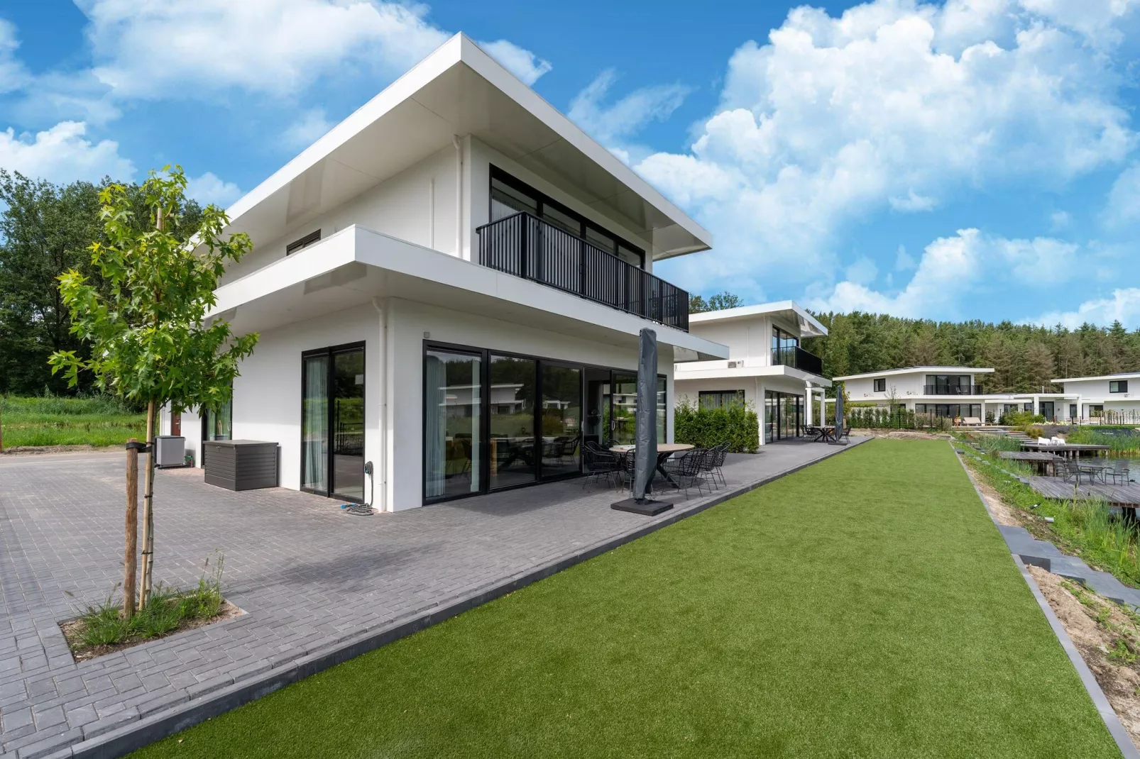 Villa Flevum 554-Tuinen zomer