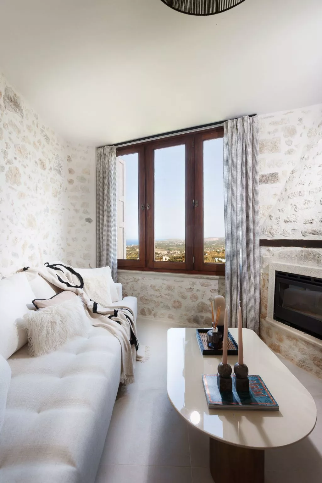 Ali Vafi's Villa - Beheizter Jacuzzi und Innenpool - Binnen