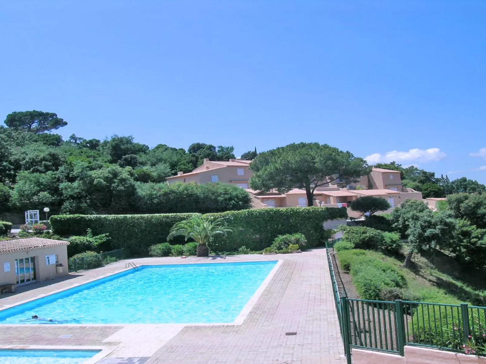 Appt T2 - 4 pers - Clim - Wifi - Piscine et tennis - Image-tags.info