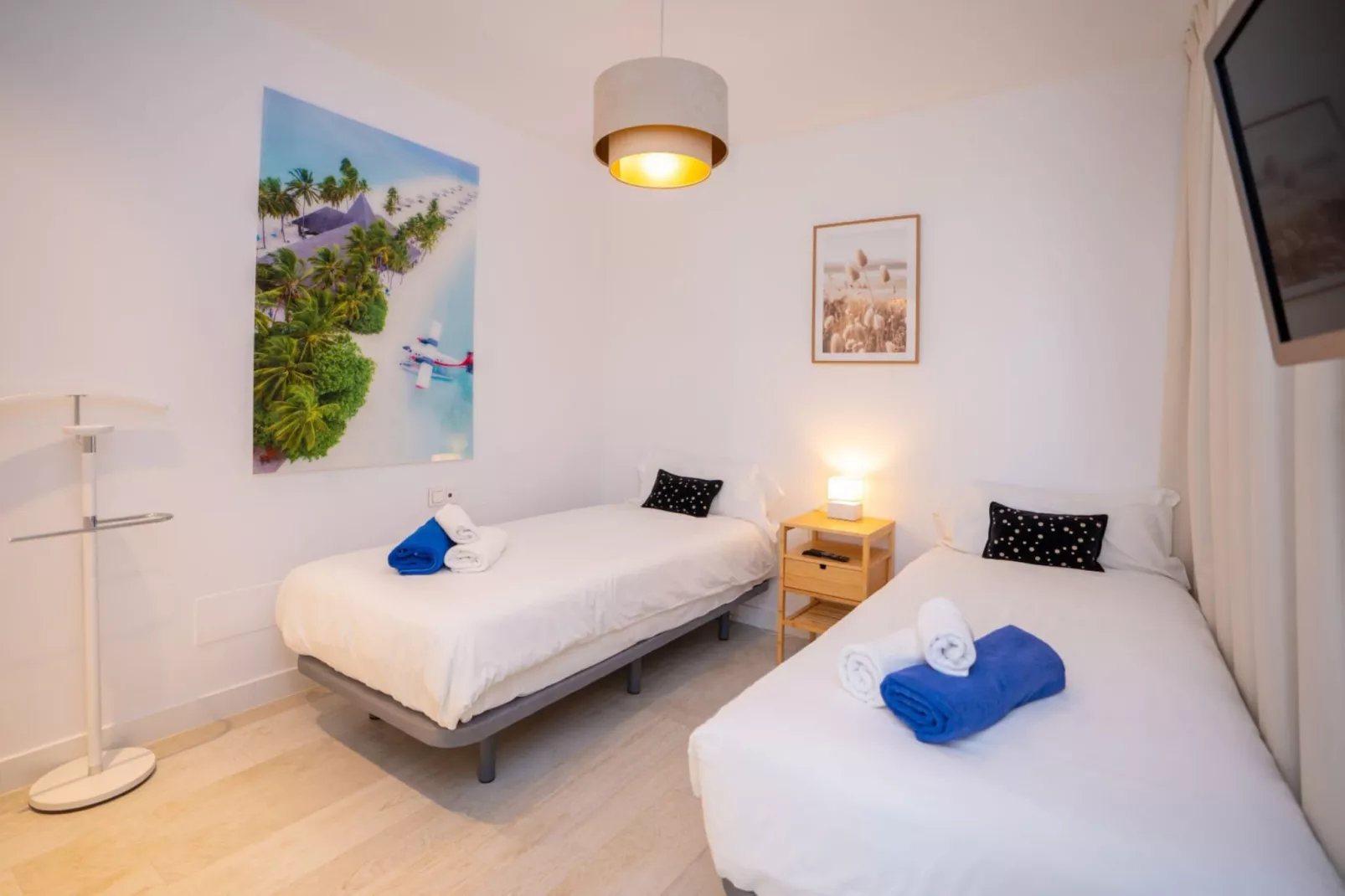 Stylish 2-Bed Apartment | Alcazaba Lagoon (1713) - Slaapkamer