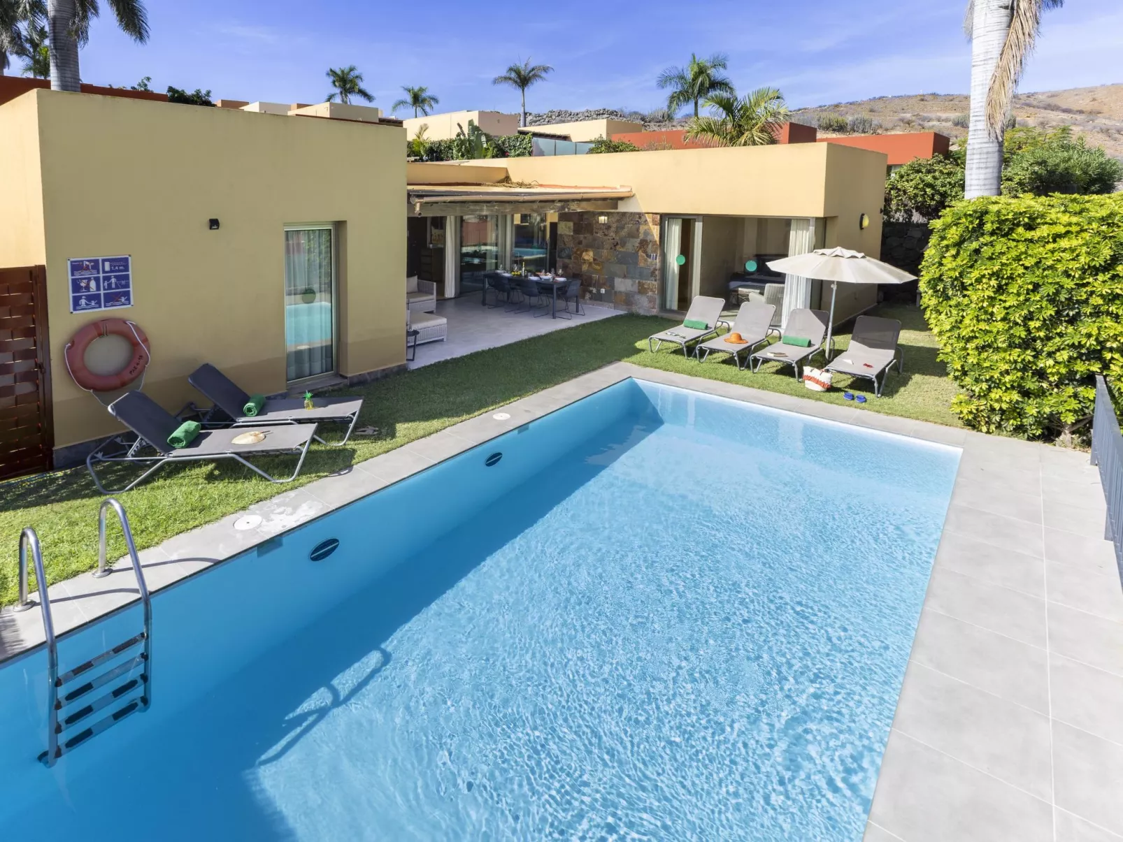 Tipo 3 dormitorios - Buiten