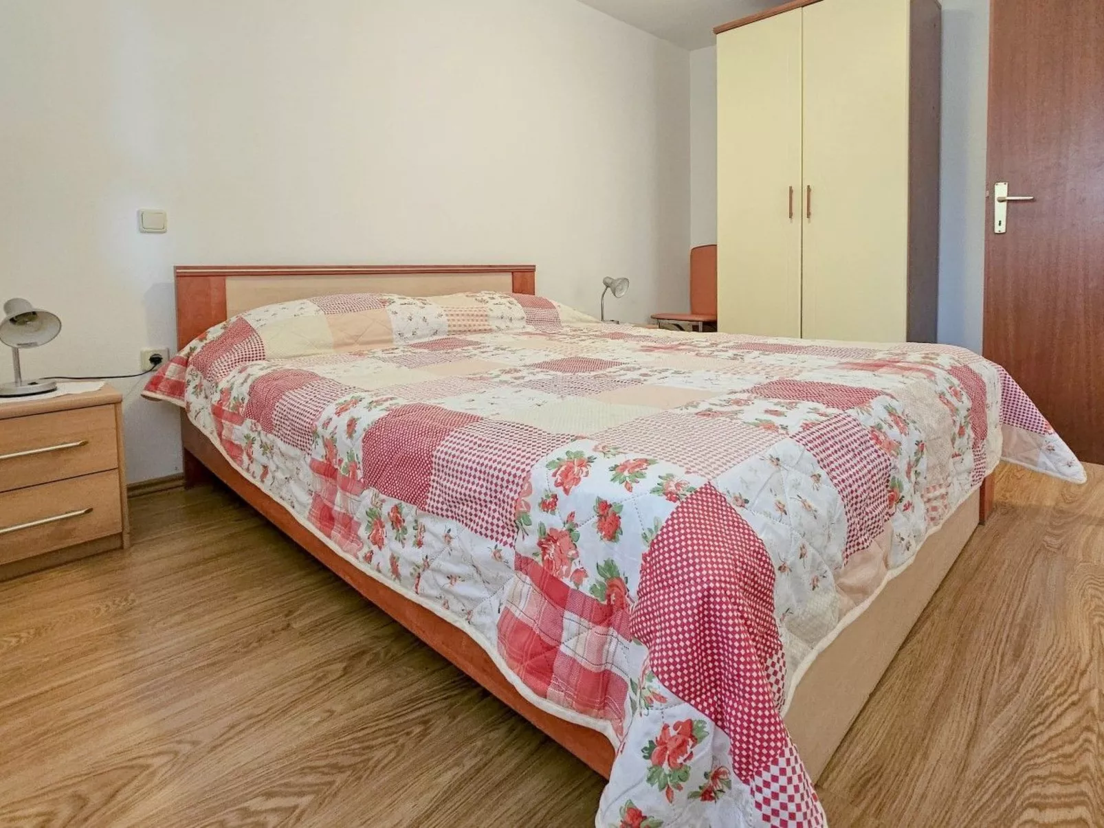 "Viola" mit Terrasse - Binnen