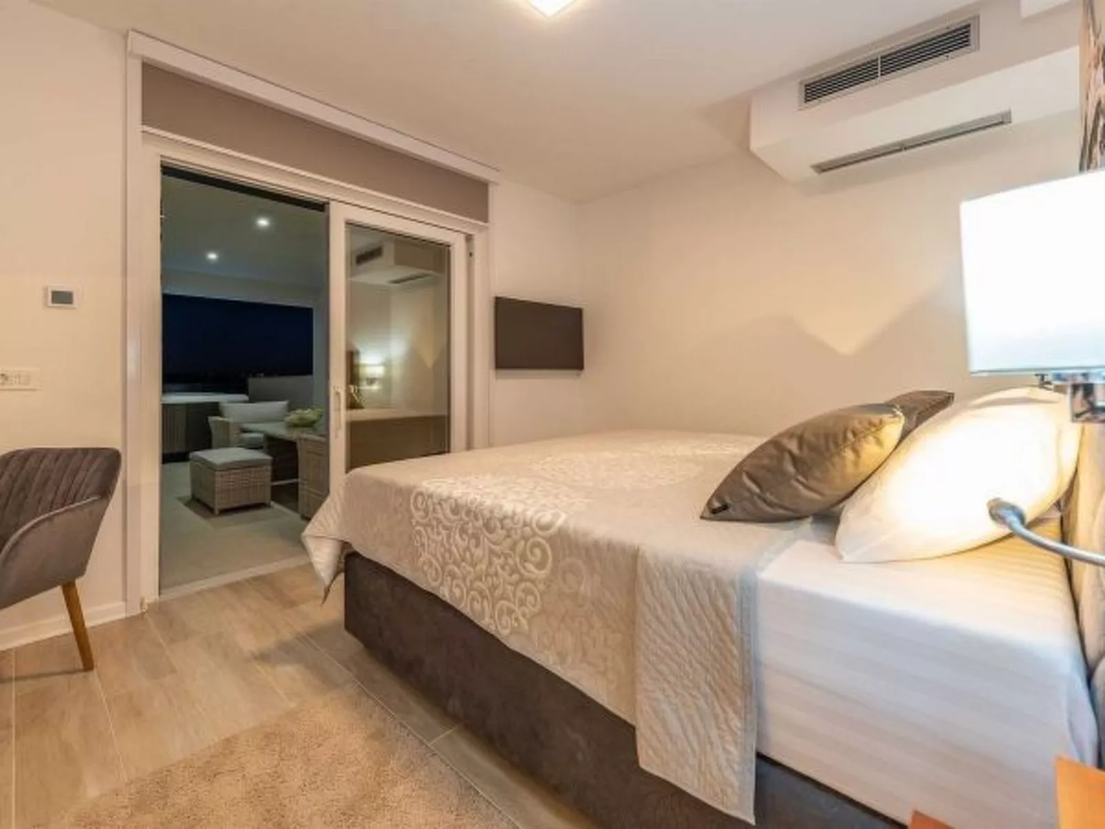 Luxury Villa Michele with infinity pool - Image-tags.info