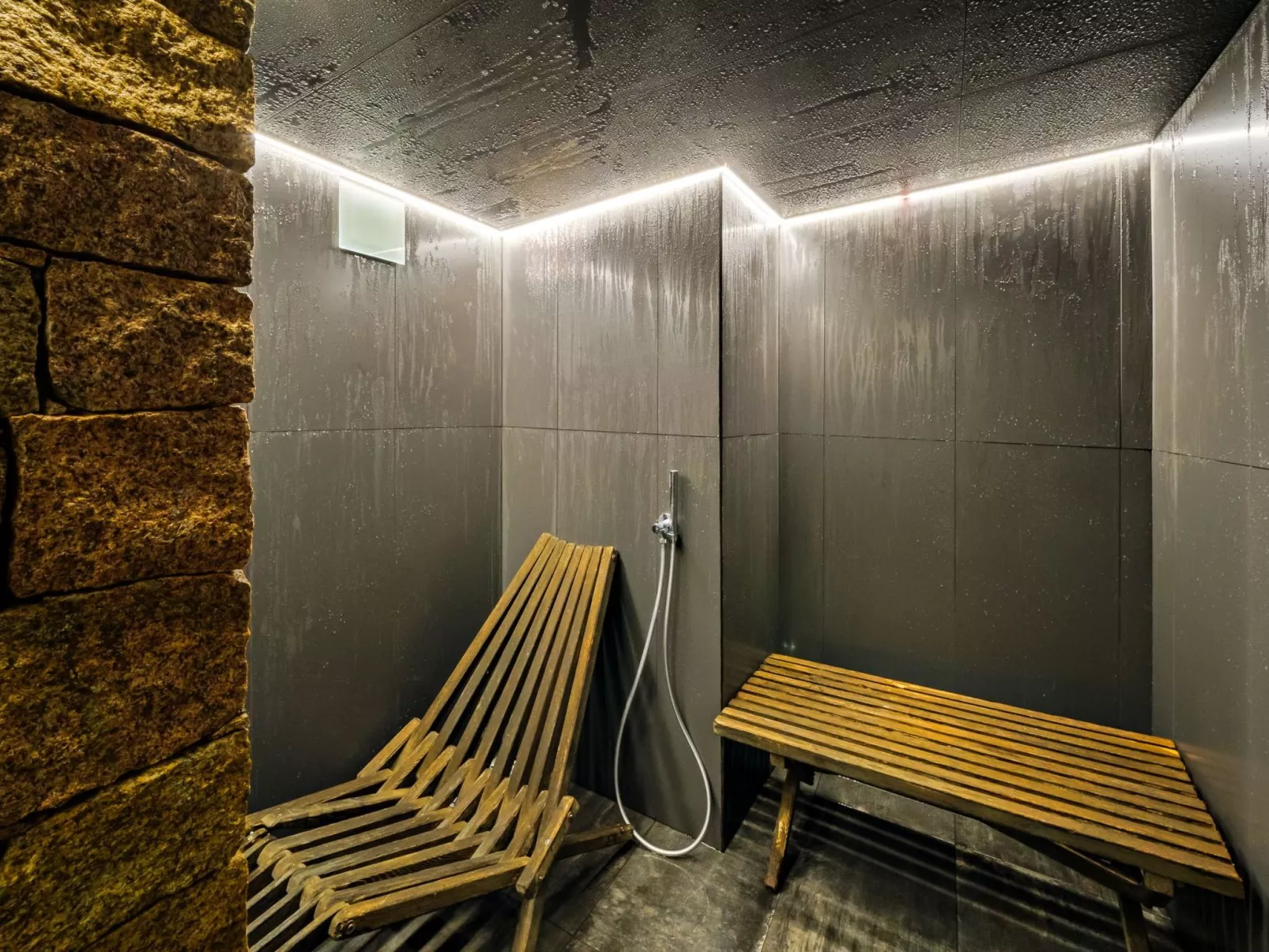 'Villa Beatrice' mit eigenem Pool - Binnen