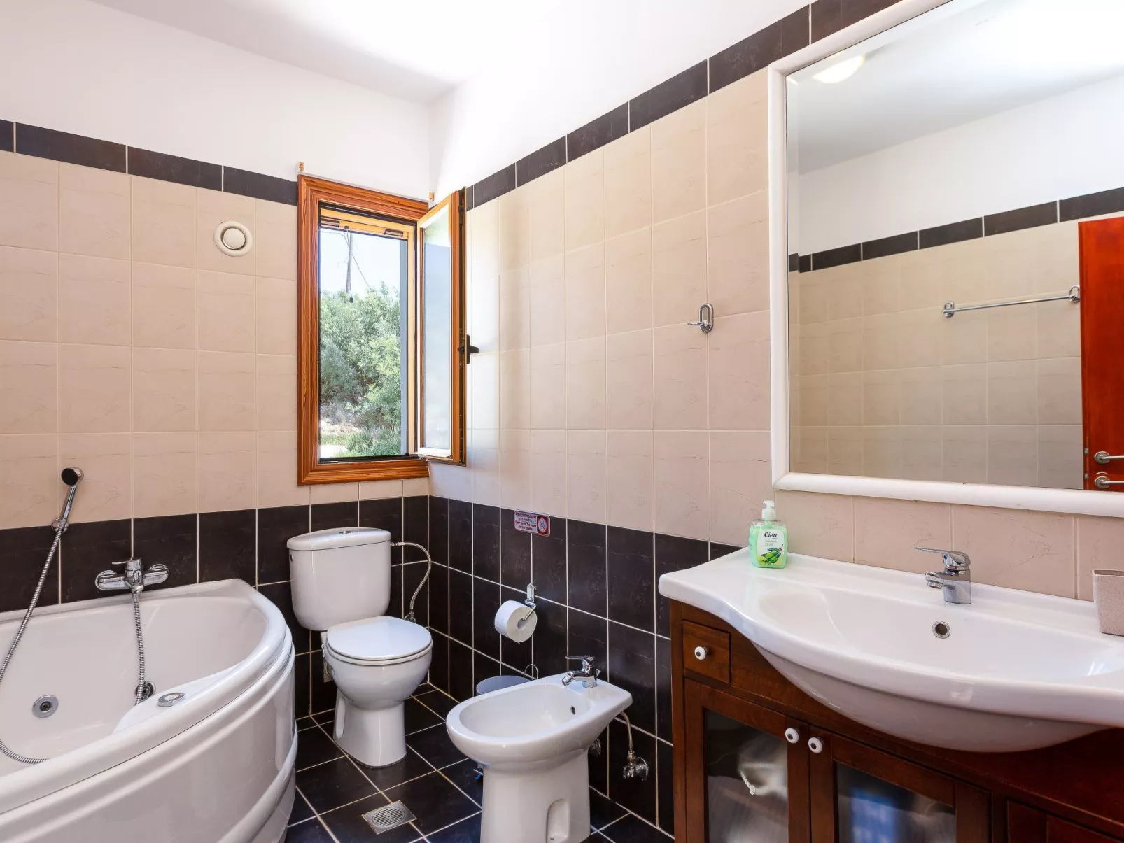 Villa Ypsilon - Image-tags.info