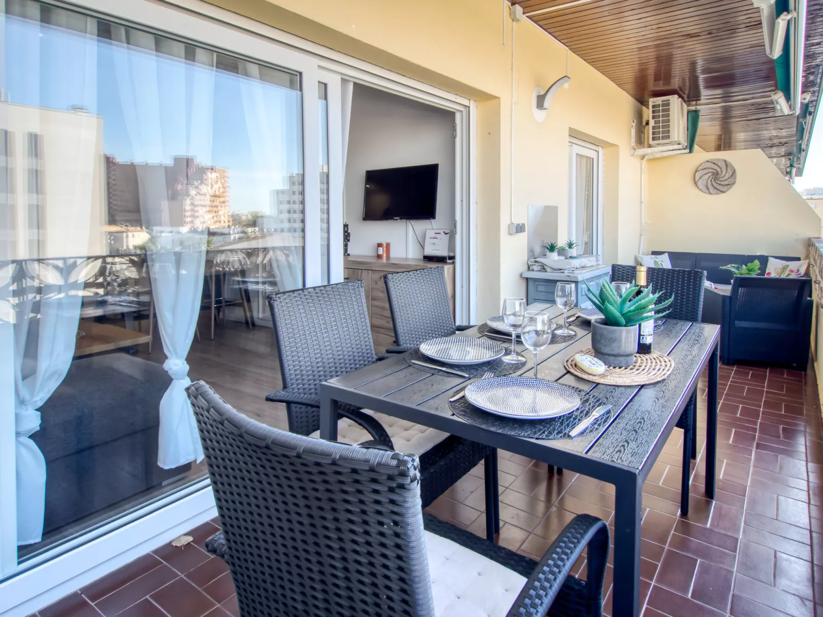 Puerto Simona - Buiten