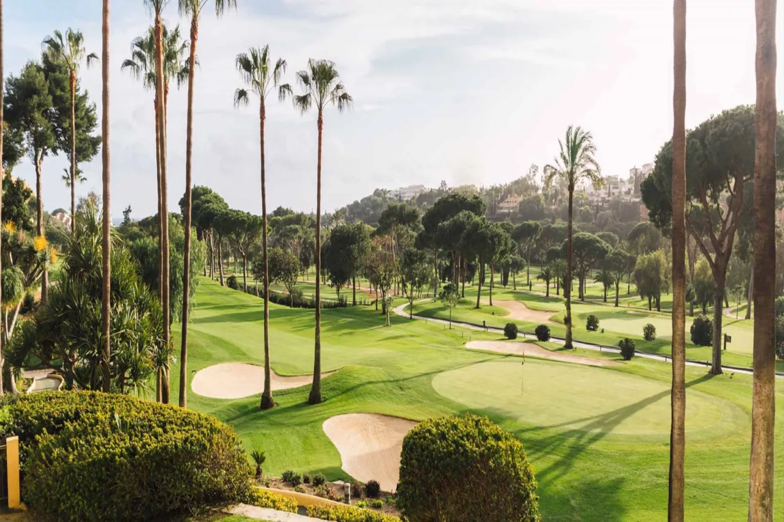 Superb Front Line Location, Sea View- Heated Pool - Gebieden zomer 5km