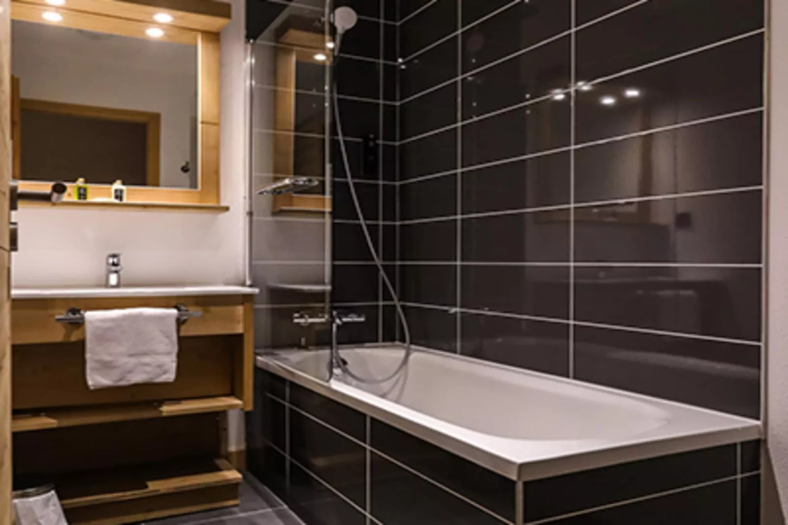 COMBLOUX Les Fermes du Mont Blanc - A36P - Badkamer