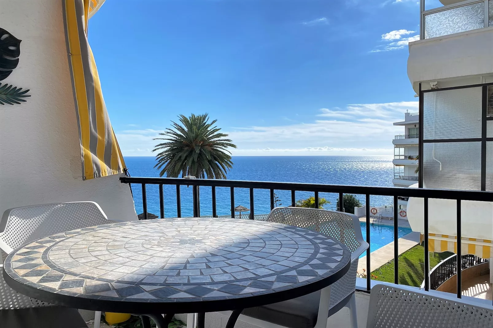 Acapulco Playa 302 by Casasol - Terrasbalkon