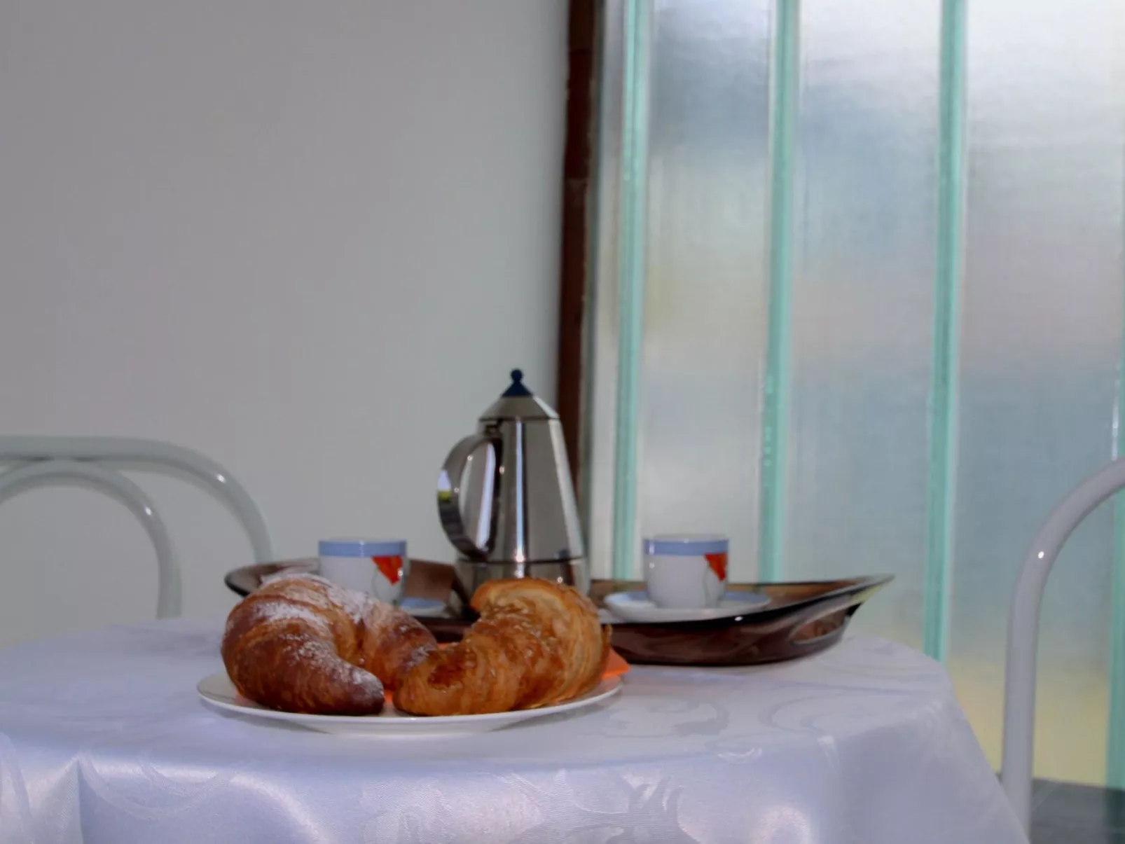 "Karpinjan" direkt am Strand - Binnen