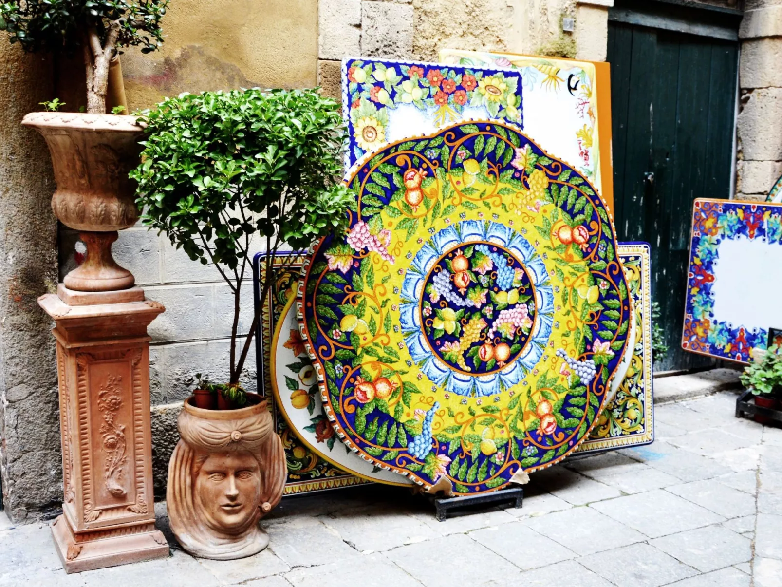 Gästezimmer 'Giglio' mit Balkon - Buiten