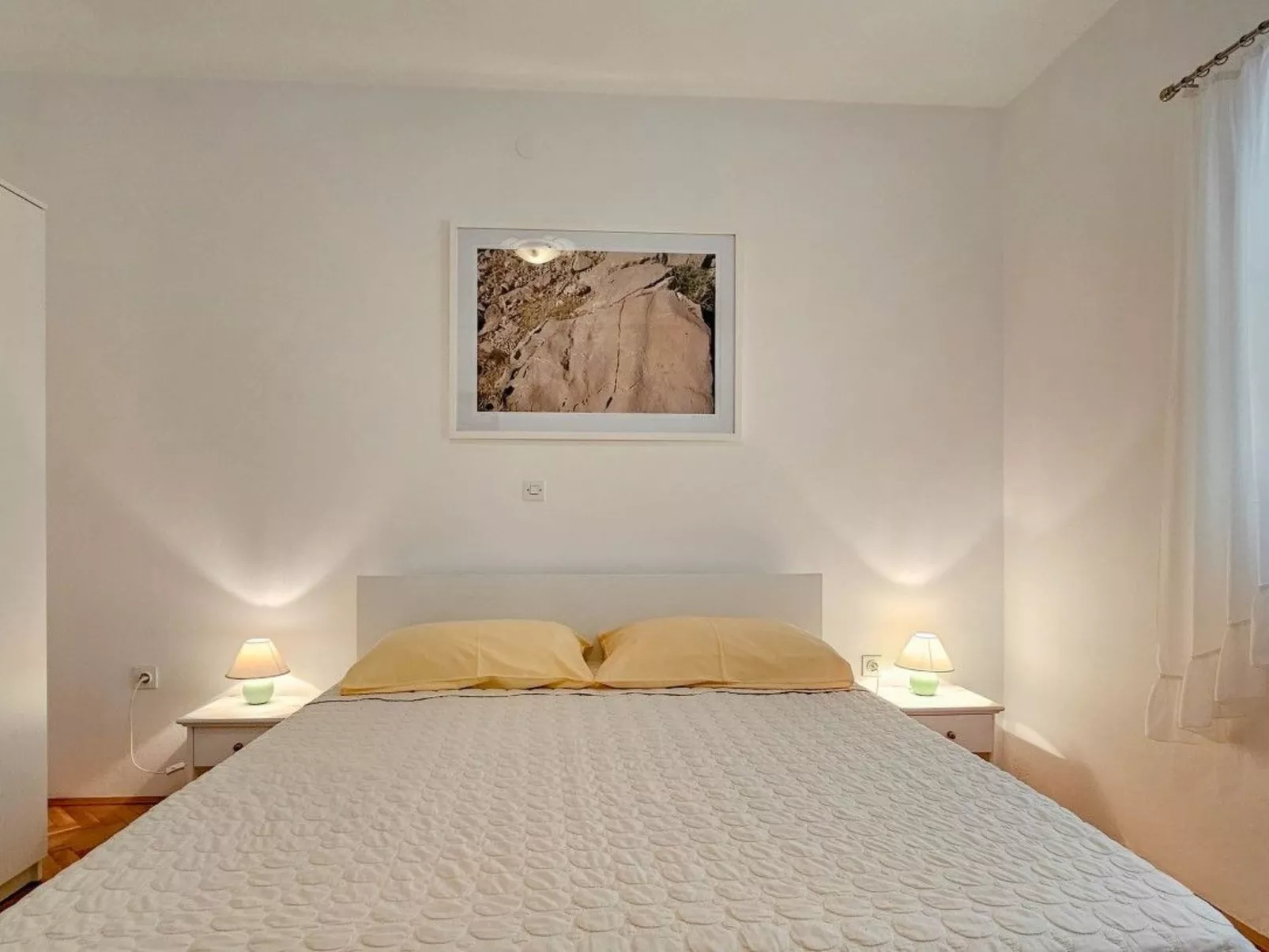 Strandnahes Ferienappartement Pjerina - Binnen
