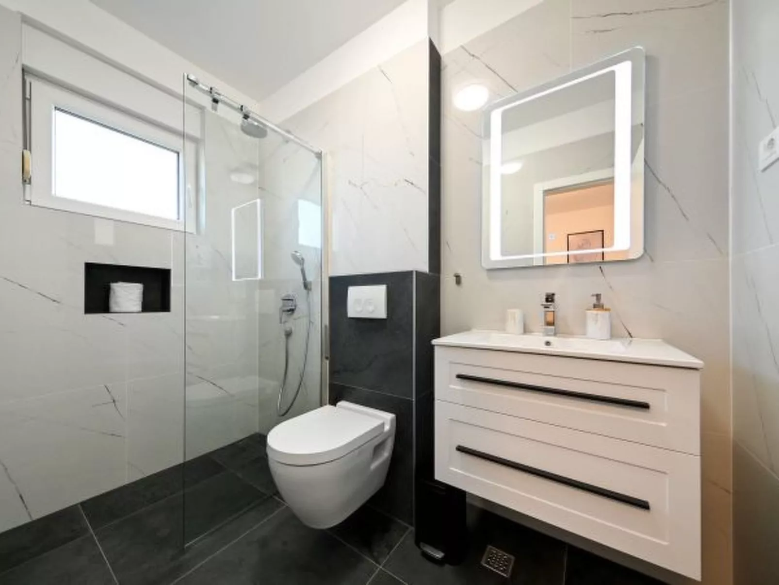 Villa Nostro Porto with pool - Image-tags.info