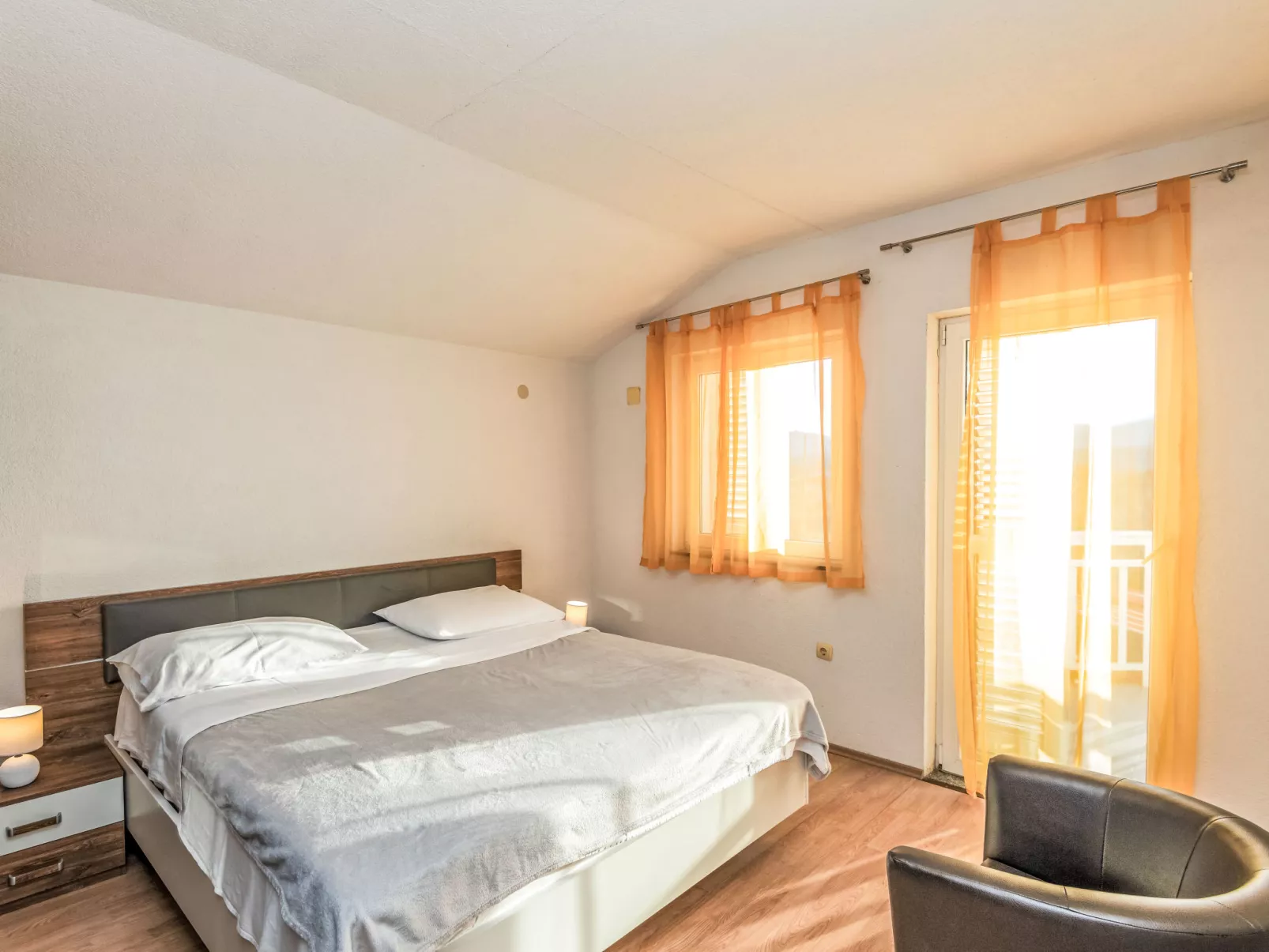 Matanovi dvori - Binnen