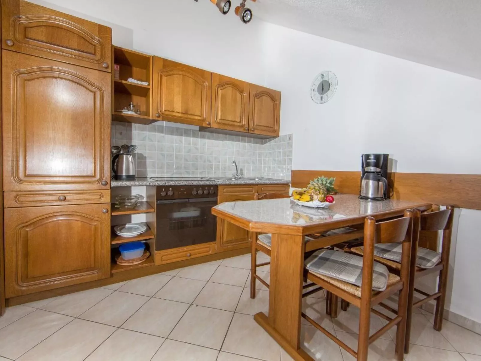 Appartement in Pjescana Uvala mit Großer Terrass - Image-tags.info