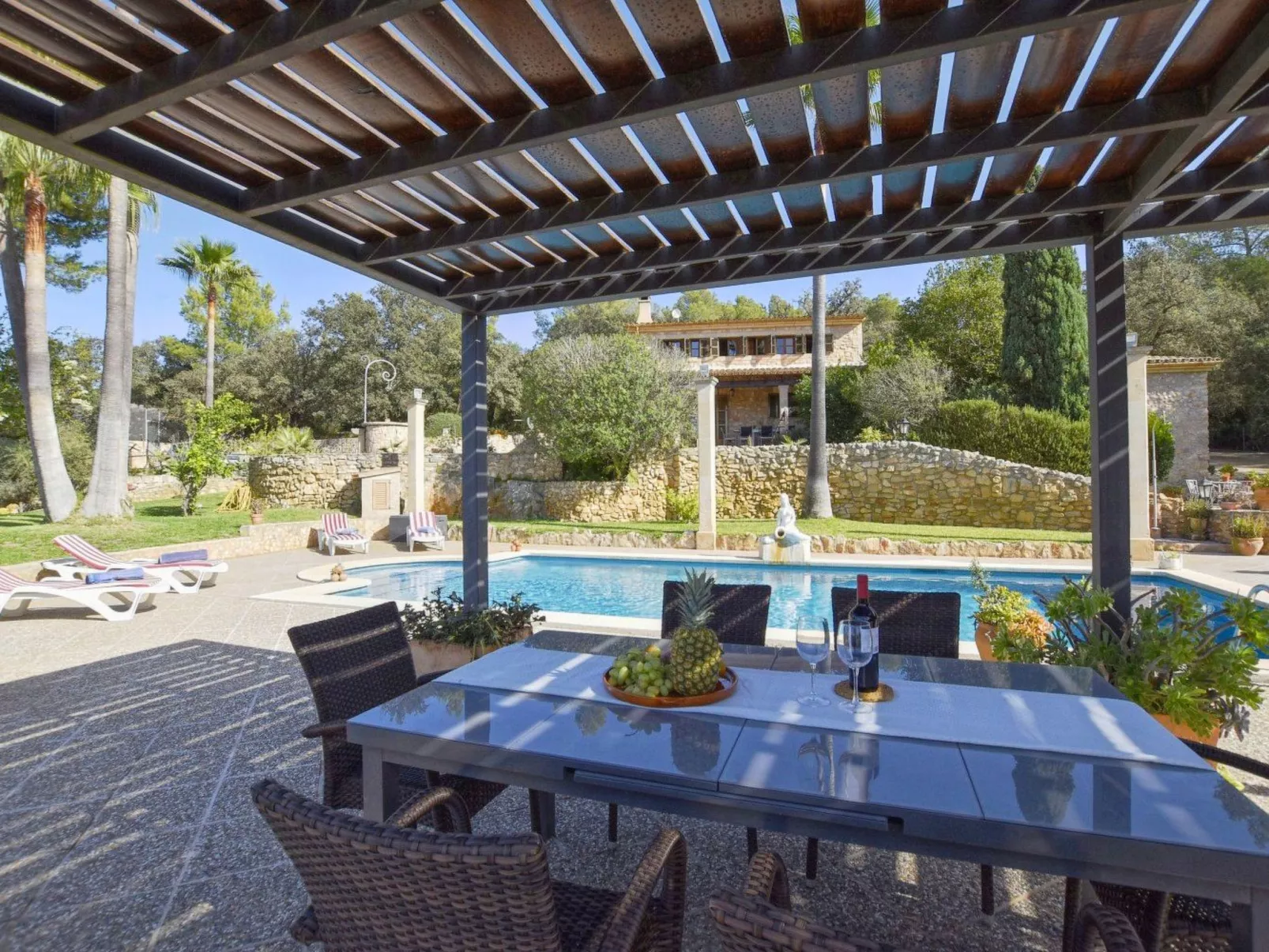 Rustikale Villa in der schönen mallorquinischen - Buiten