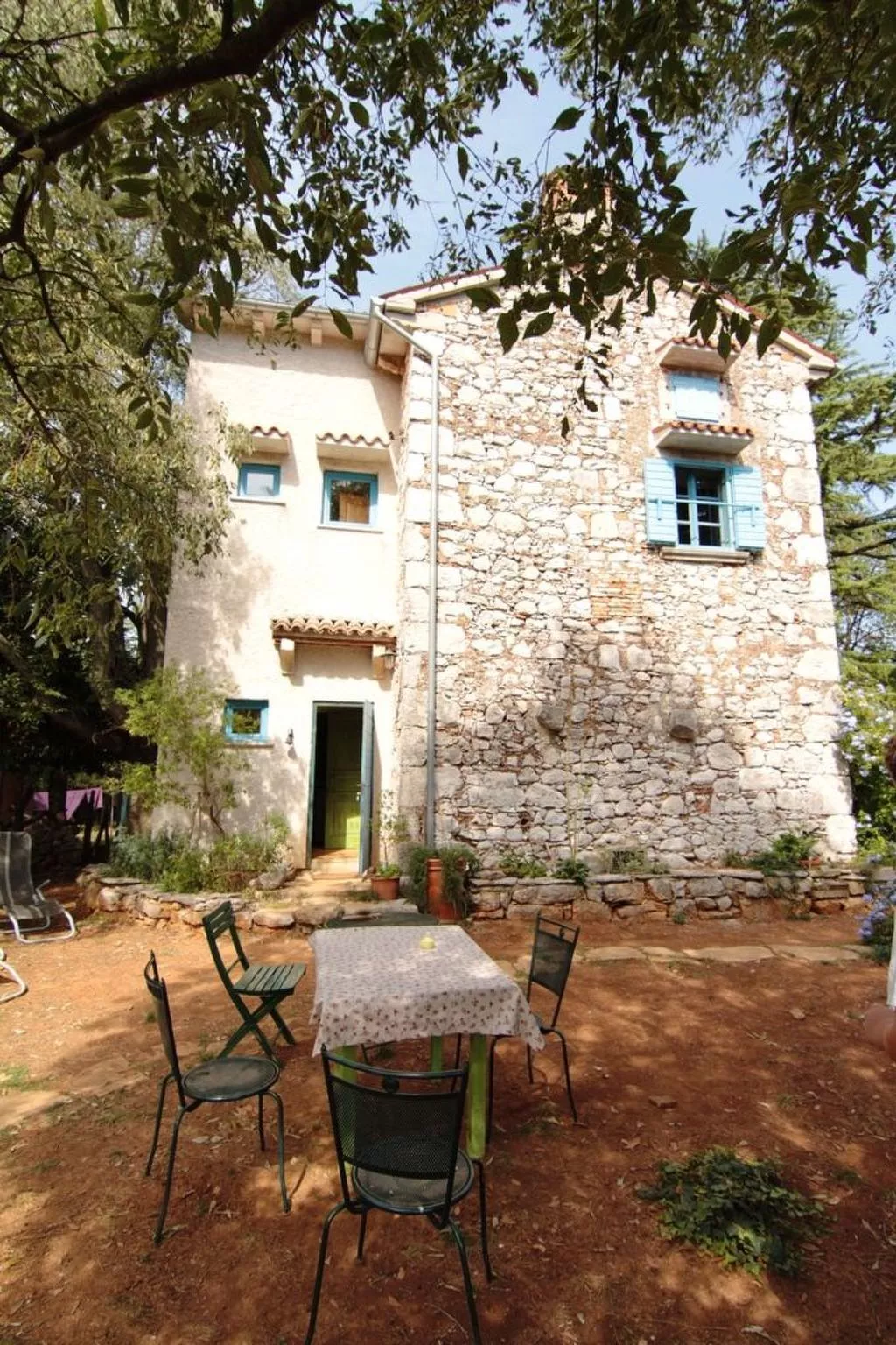 Modernes Ferienhaus in Drenje mit Privatem Garten - Binnen