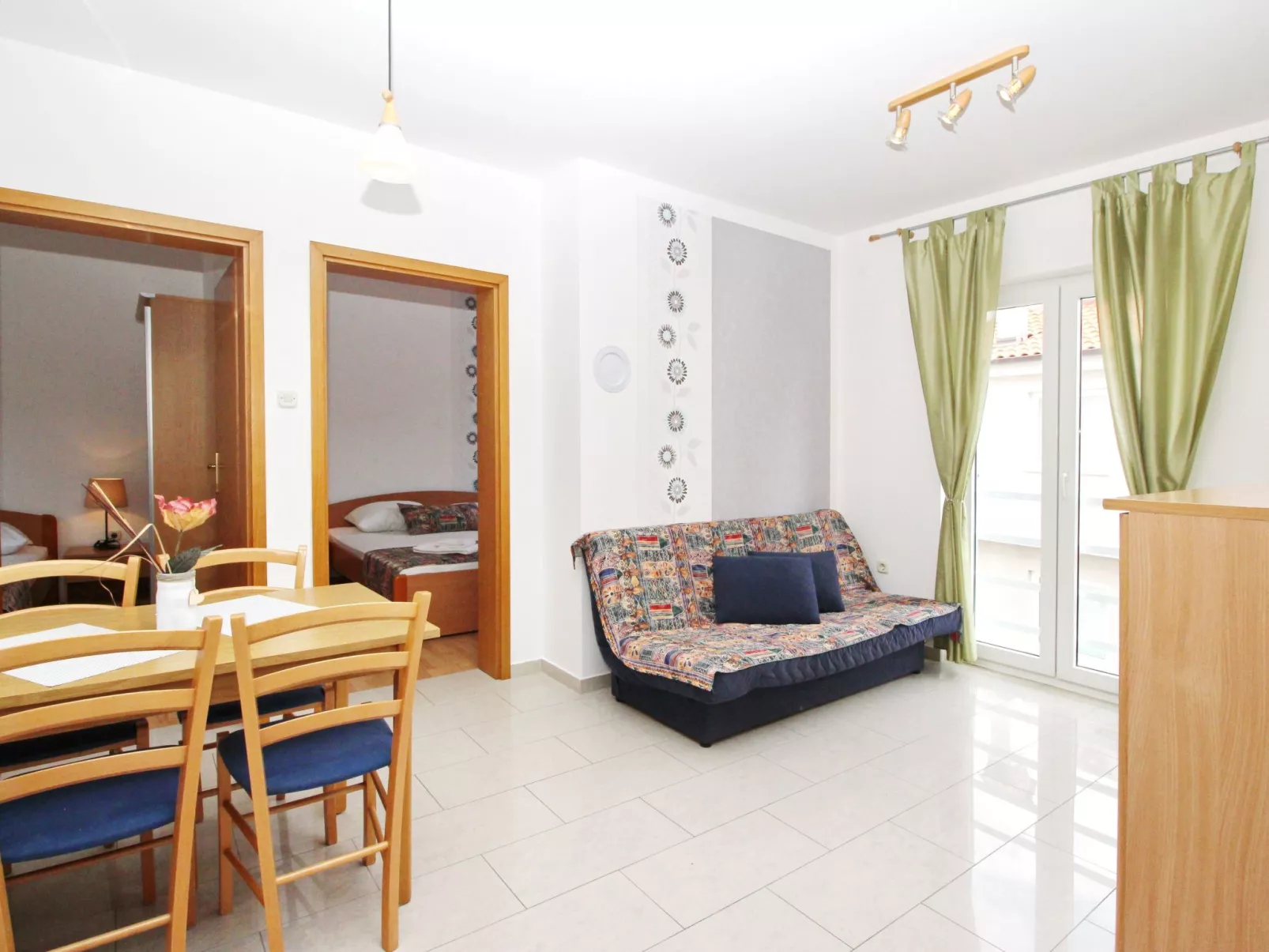Appartement in Baška mit Eigenem Balkon - Binnen