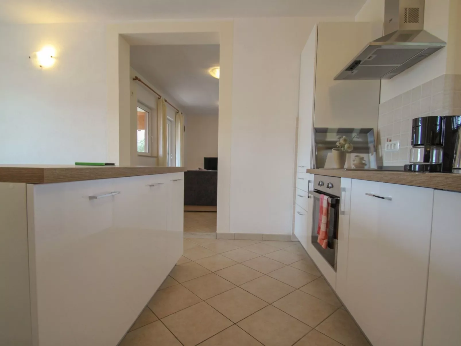 Mit Terrasse für 4 Personen - Binnen