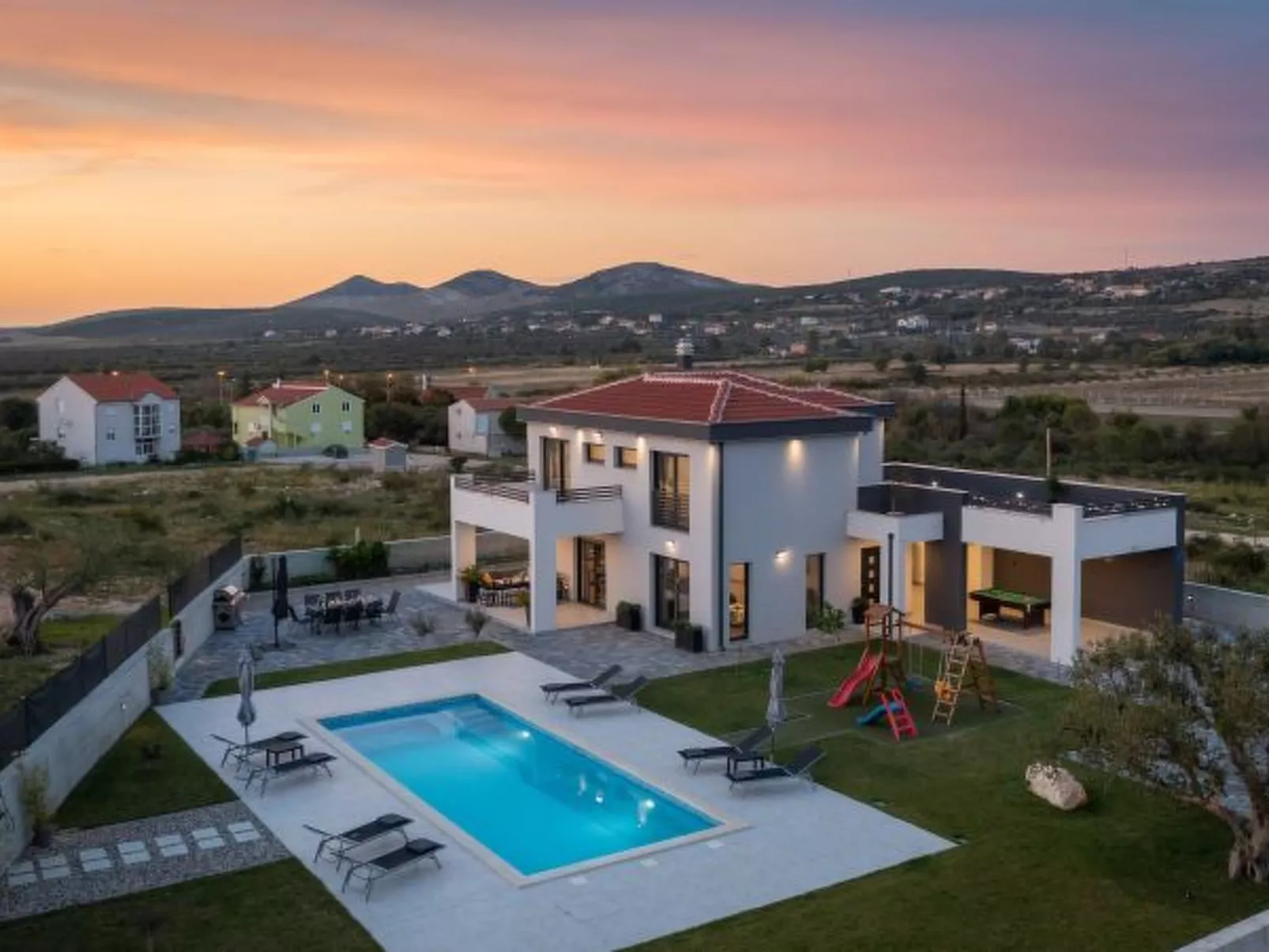 Villa Lacus in Vrana with pool - Image-tags.info