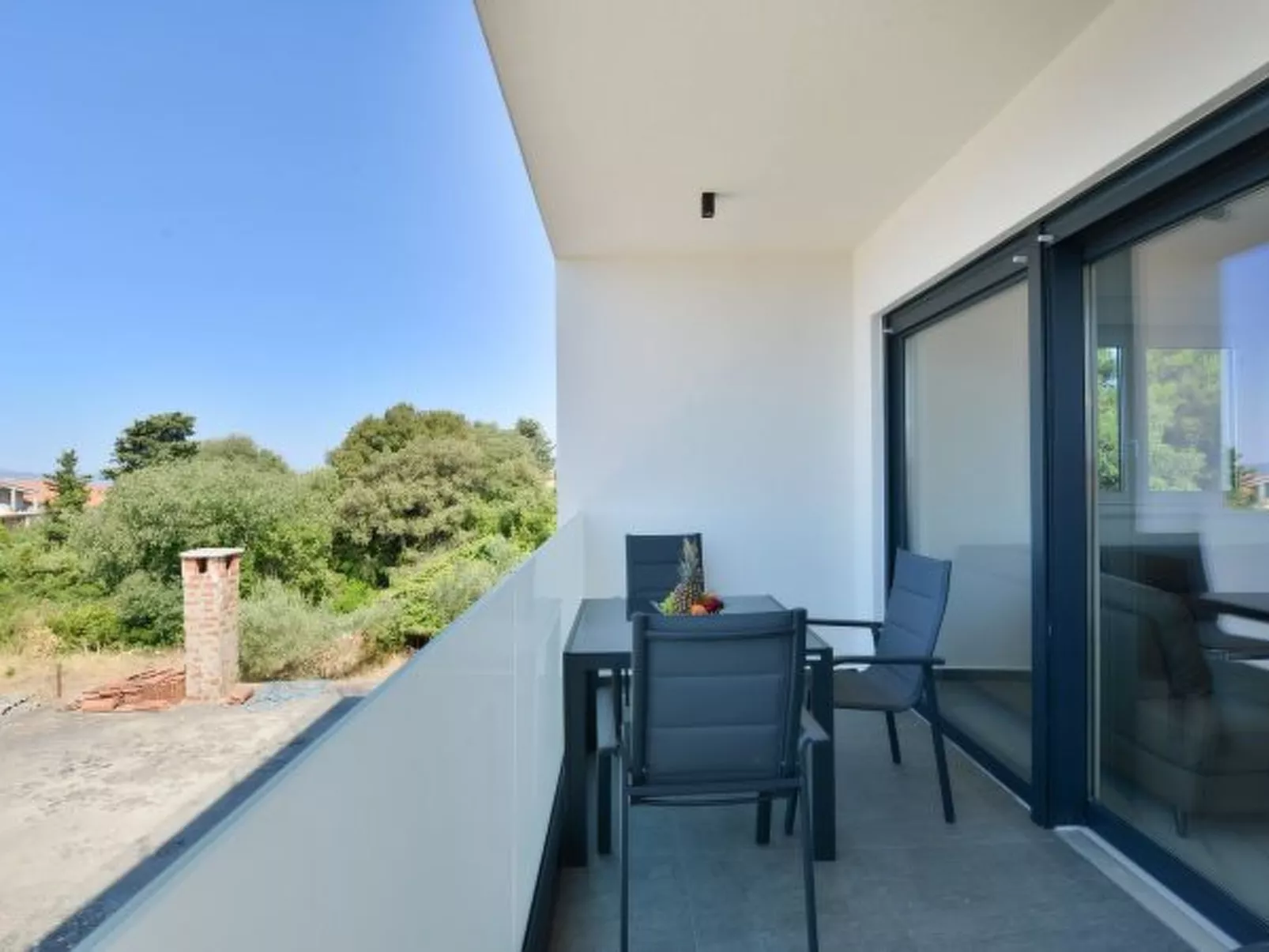 Villa Div with heated pool Apartment No.2 - Image-tags.info