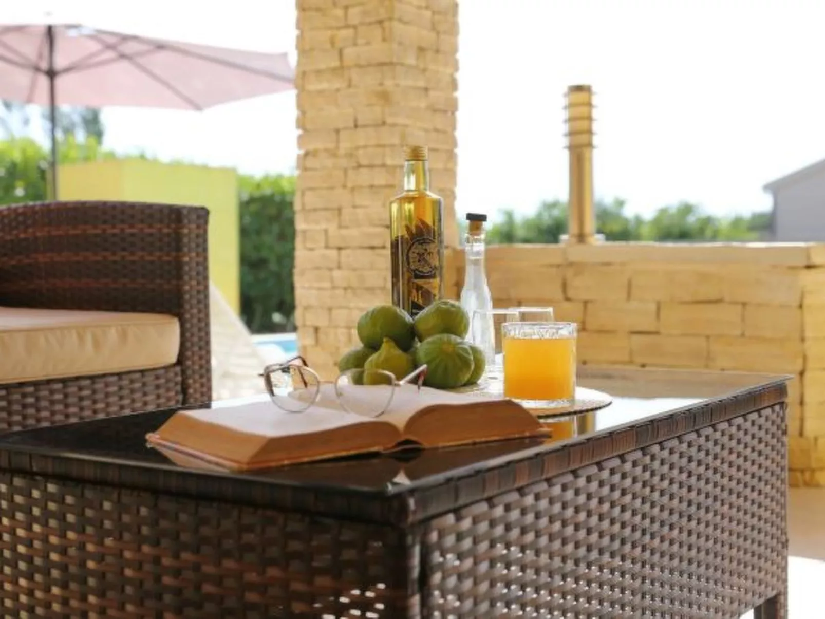 Villa Ana with large pool - Image-tags.info