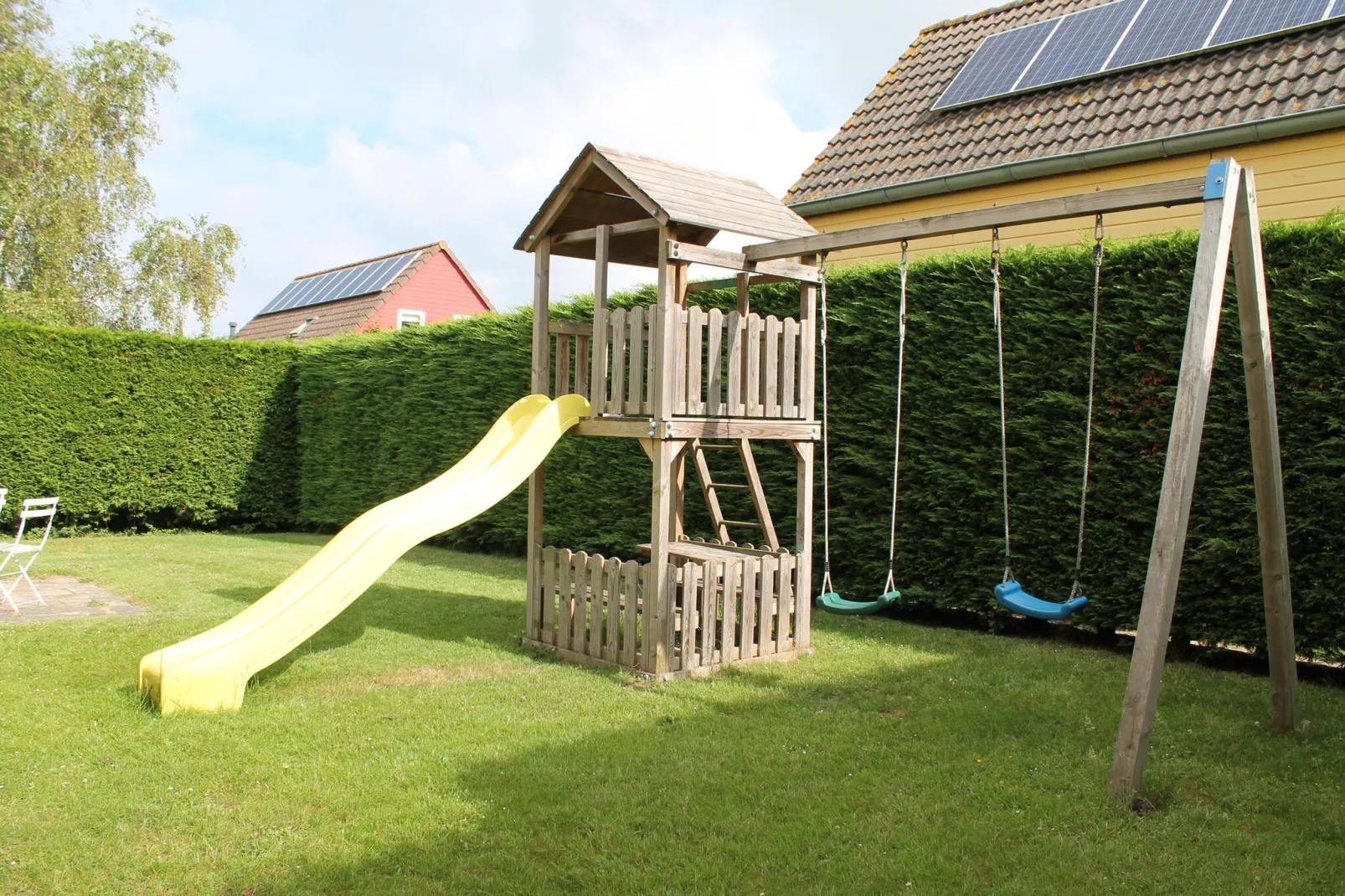 Villapark De Oesterbaai 33-Tuinen zomer