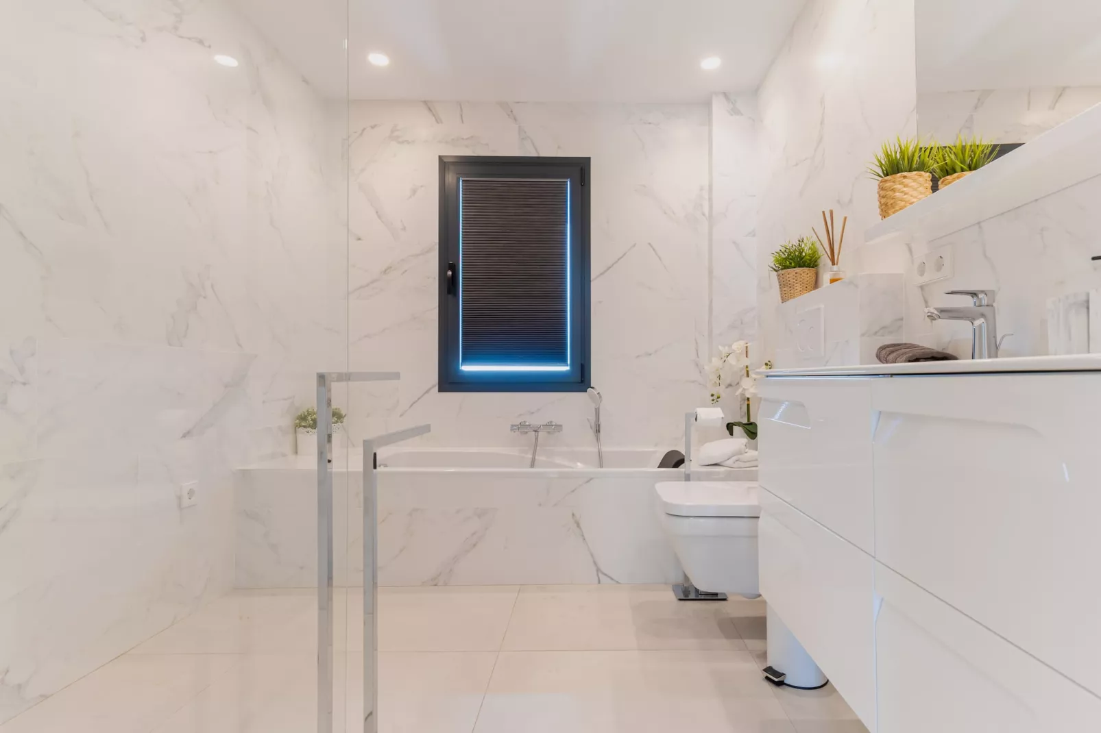 Elegant Villa with sea Views & Pool Marbella - Badkamer