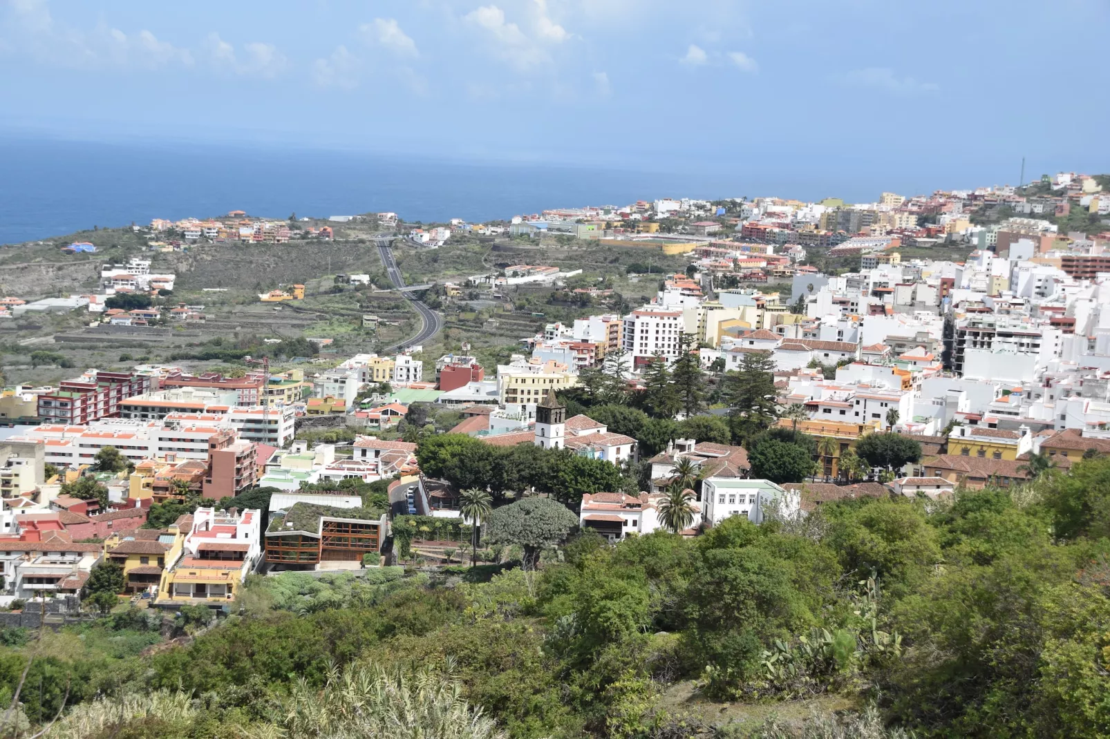 Apartamentos Monasterio de San Antonio 4 - Gebieden zomer 1km