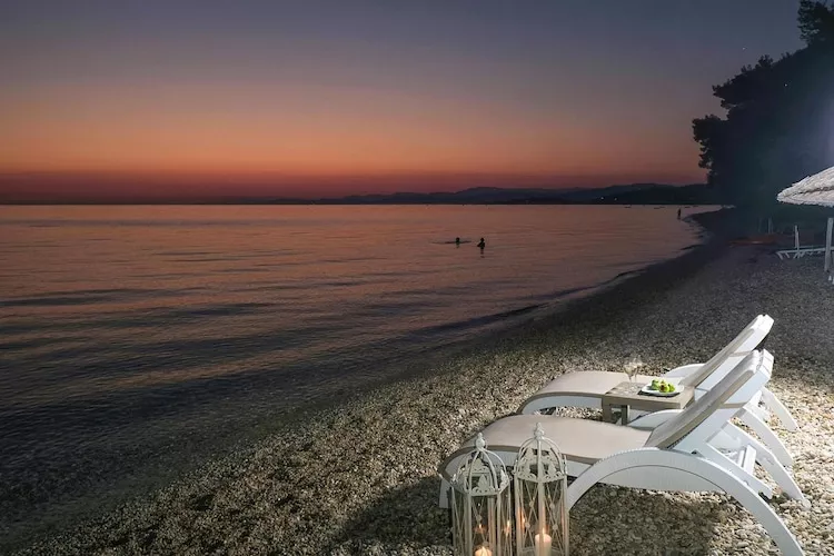 Holiday residence Acrotel Athena Villas, Elia Beach-1-bedroom-apartment ground floor - Waterzicht