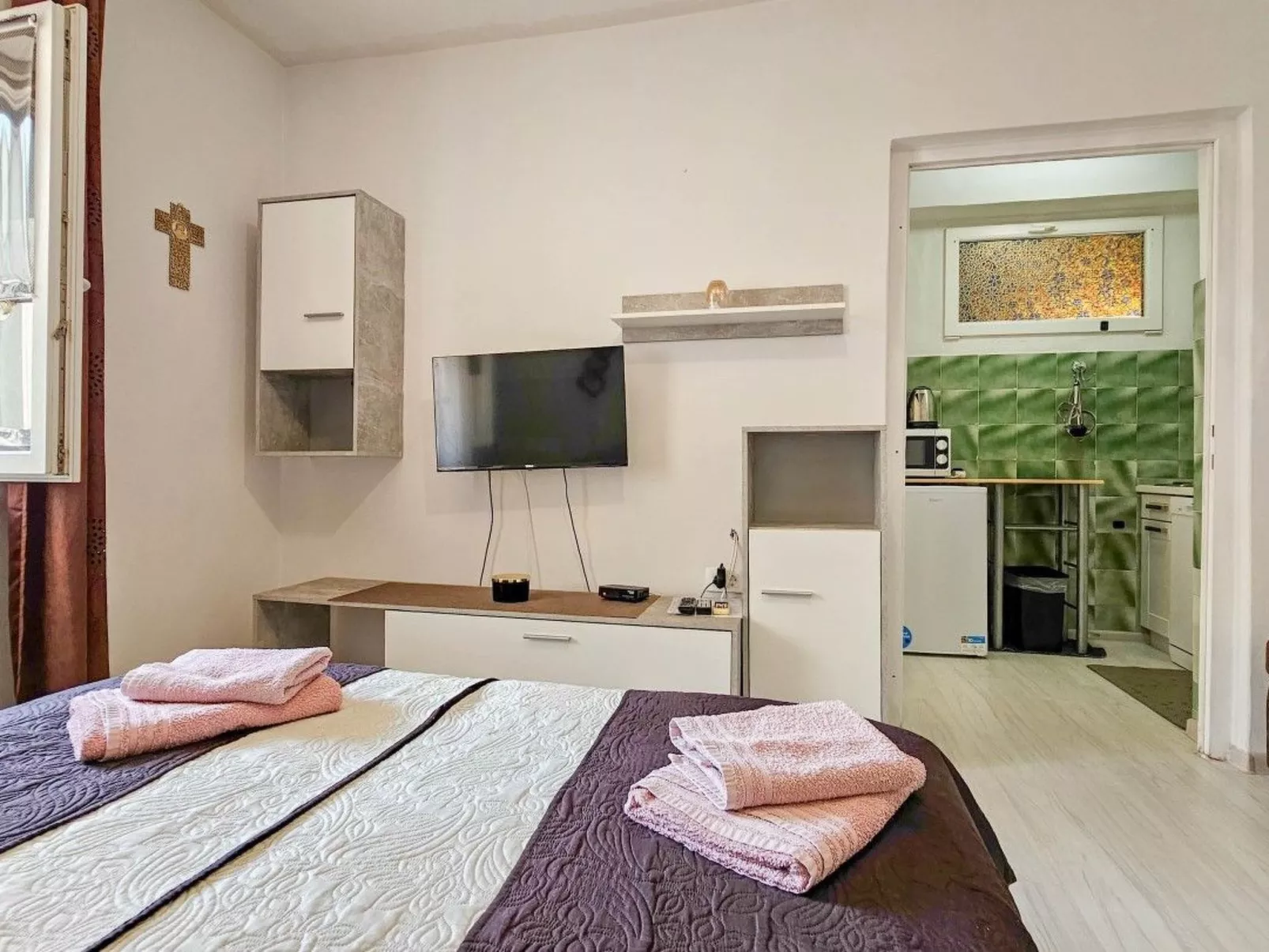 Wohnung "Pintar 1" mit Blick auf das Wasser - Binnen