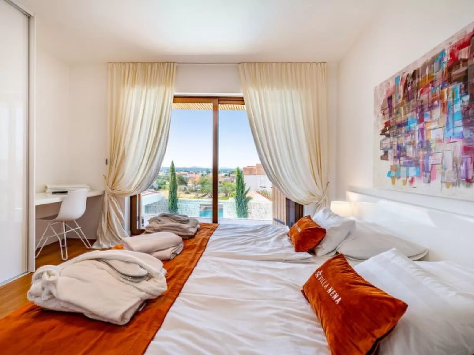 Villa Nena with heated pool, jacuzzi and sauna - Image-tags.info