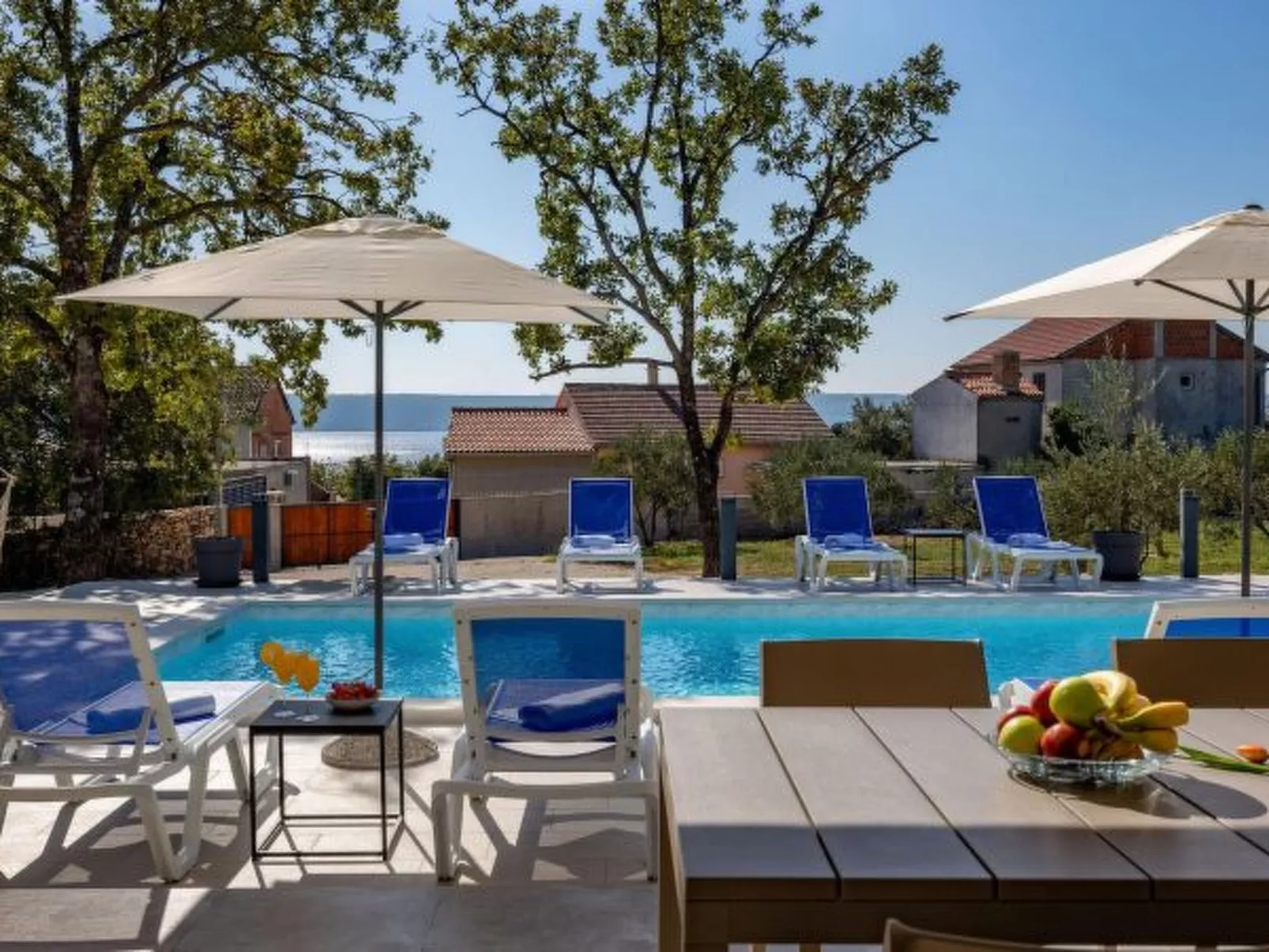 Seaview Villa Deep Green with pool - Image-tags.info