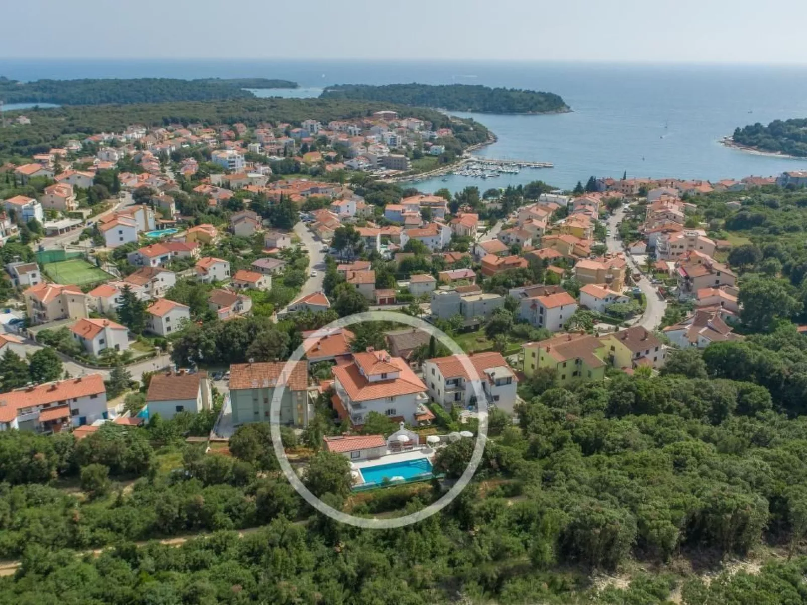 Apartment in Pjescana Uvala mit Gemeinschaftspoo - Image-tags.info