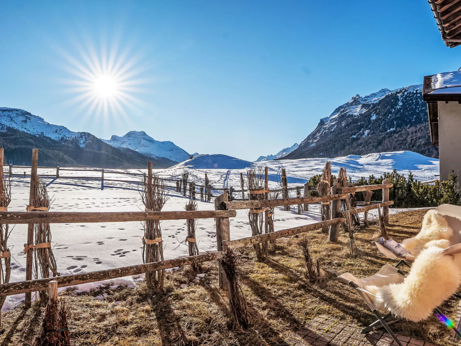 Chesa Saira 2 - Buiten